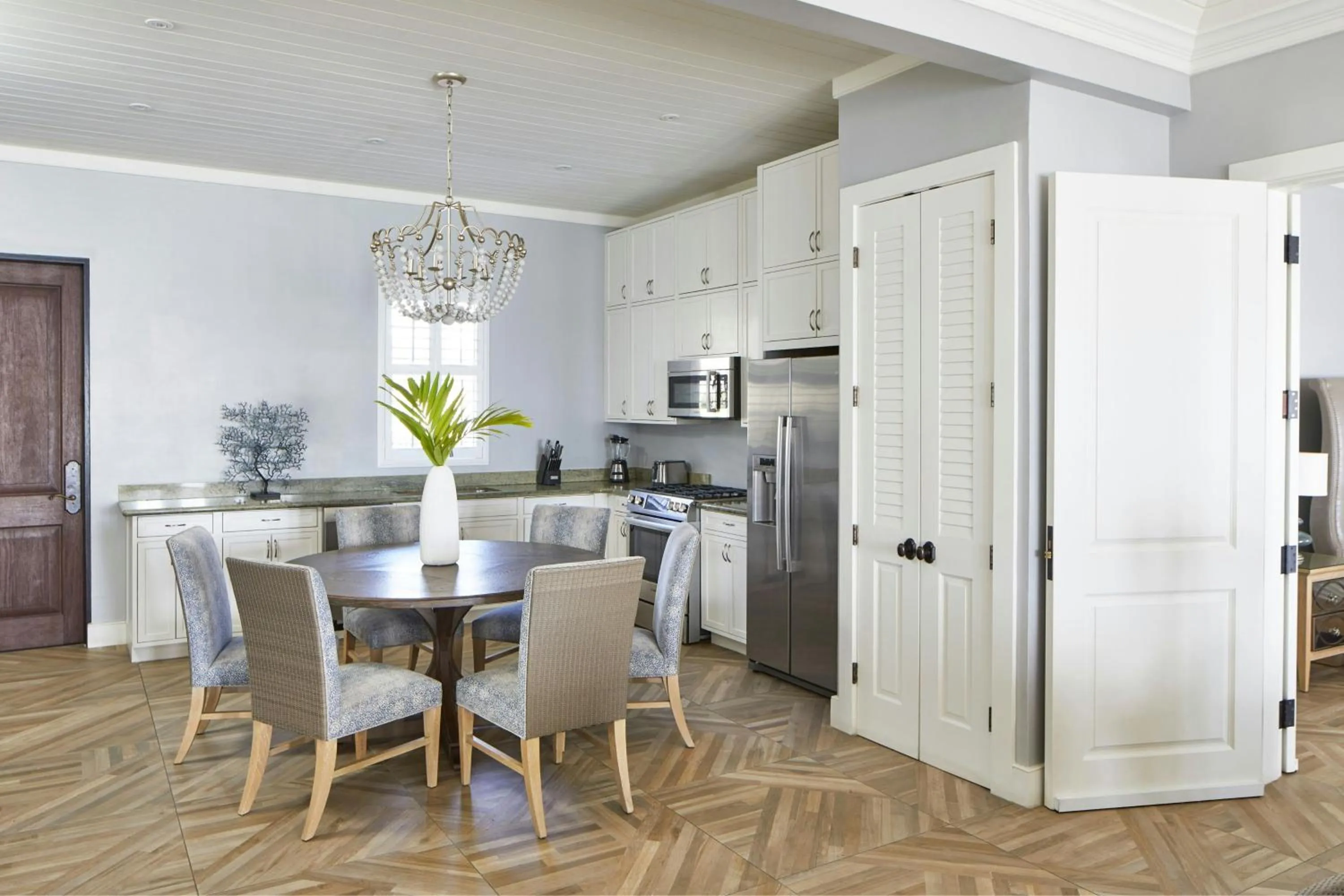 Kitchen or kitchenette in French Leave Resort, Autograph Collection