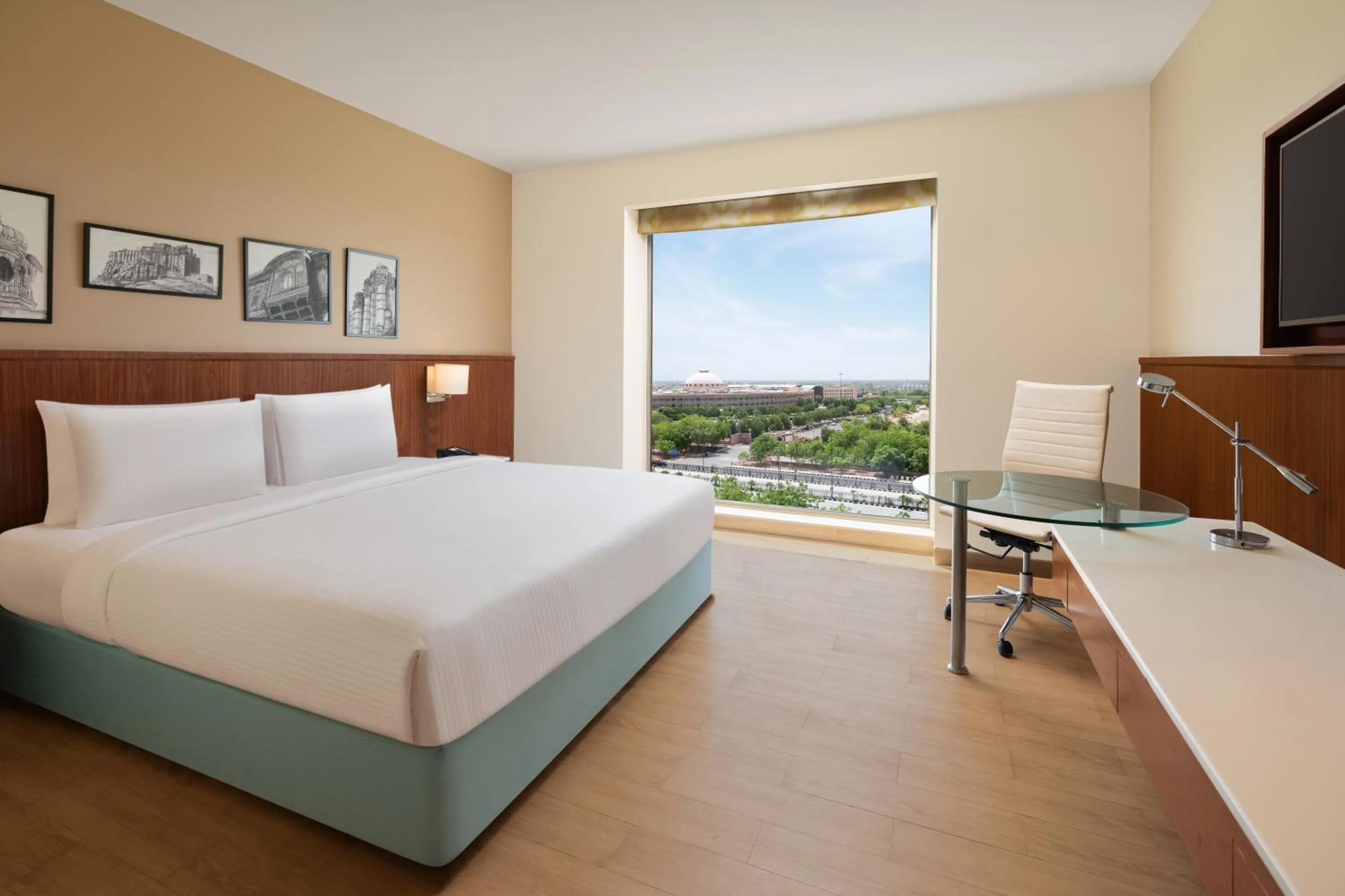 Communal lounge/ TV room, Bed in Fairfield by Marriott Jodhpur