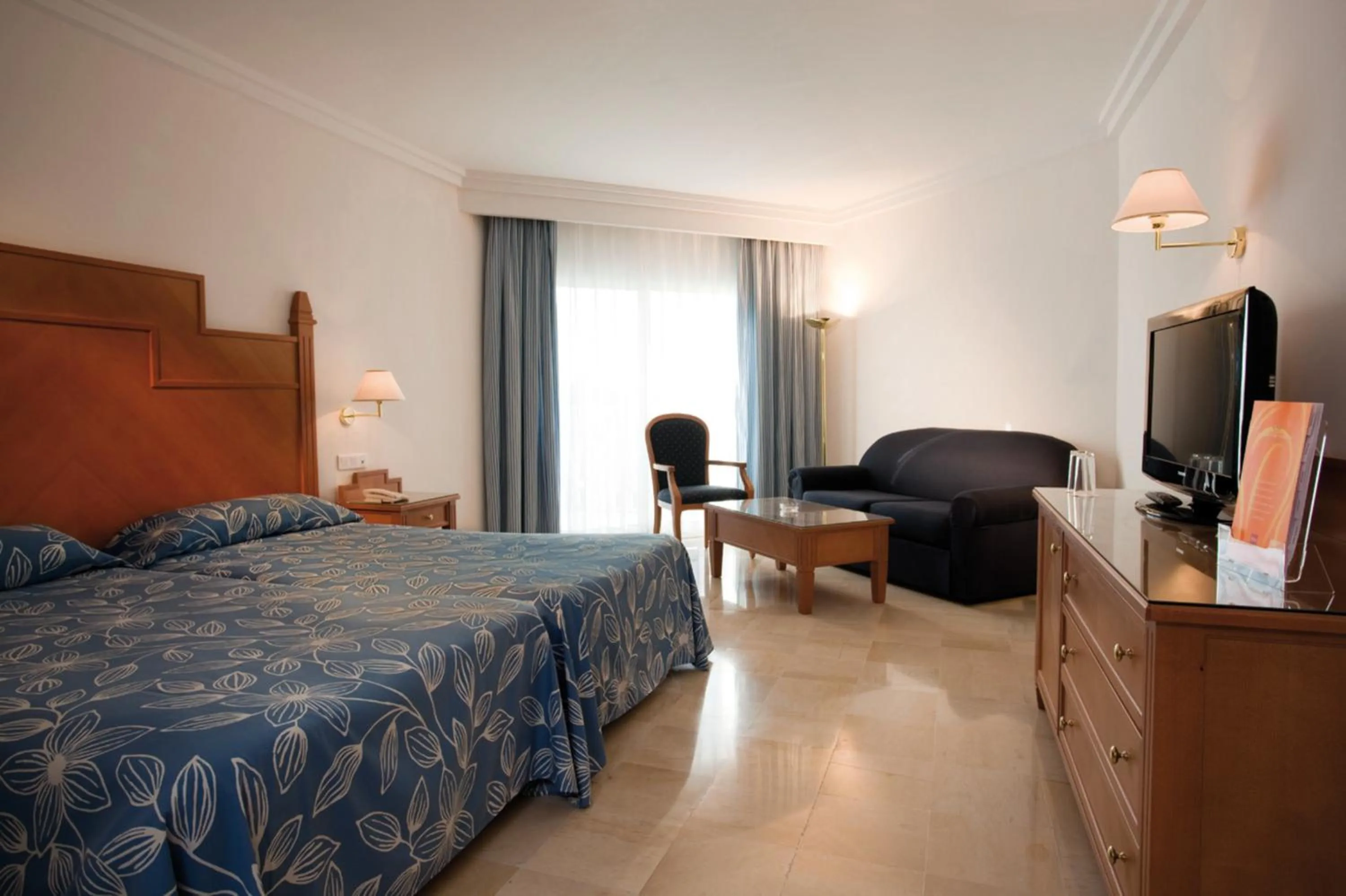 Bed in Concorde Marco Polo