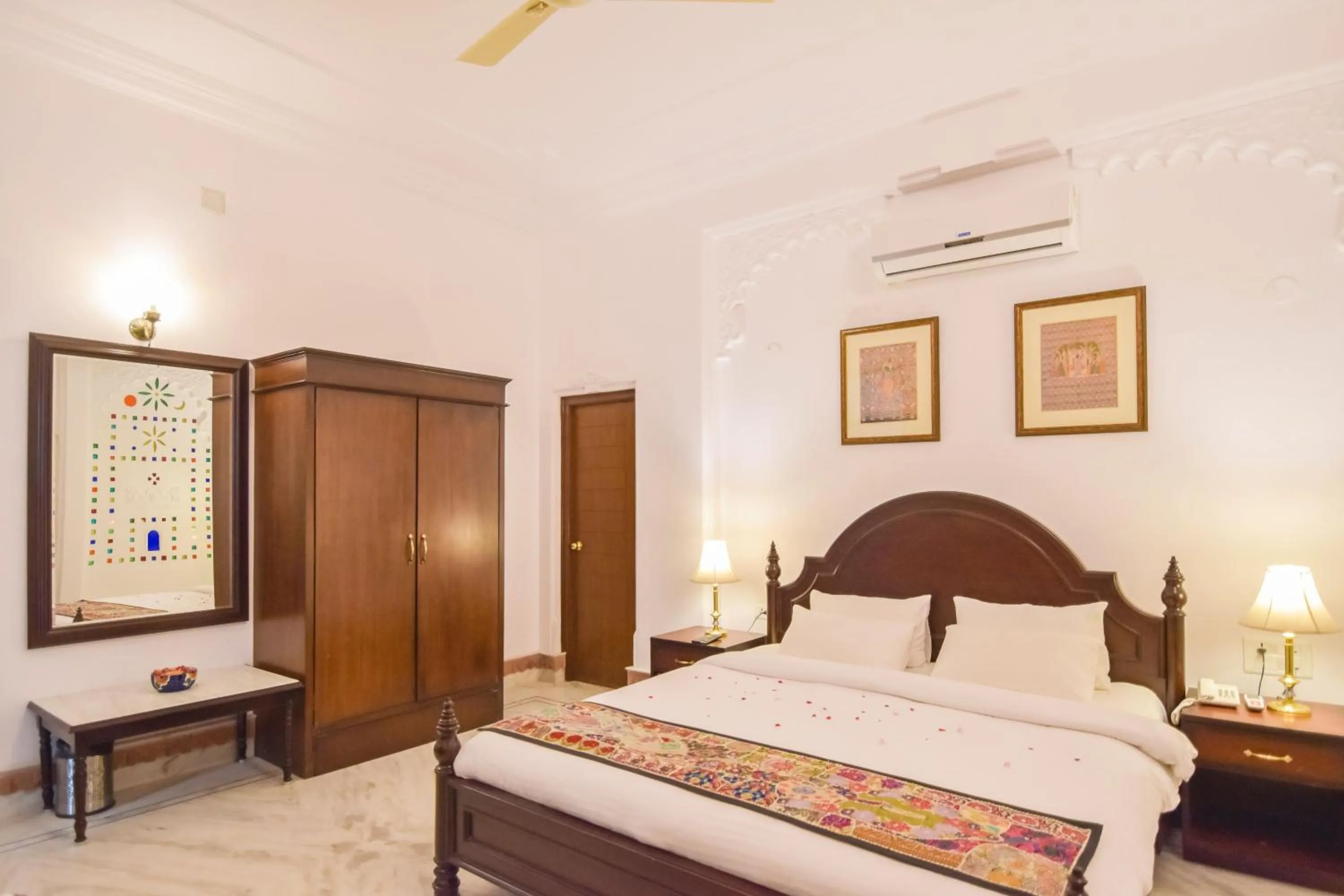 Photo of the whole room, Bed in Hotel Raj Kuber