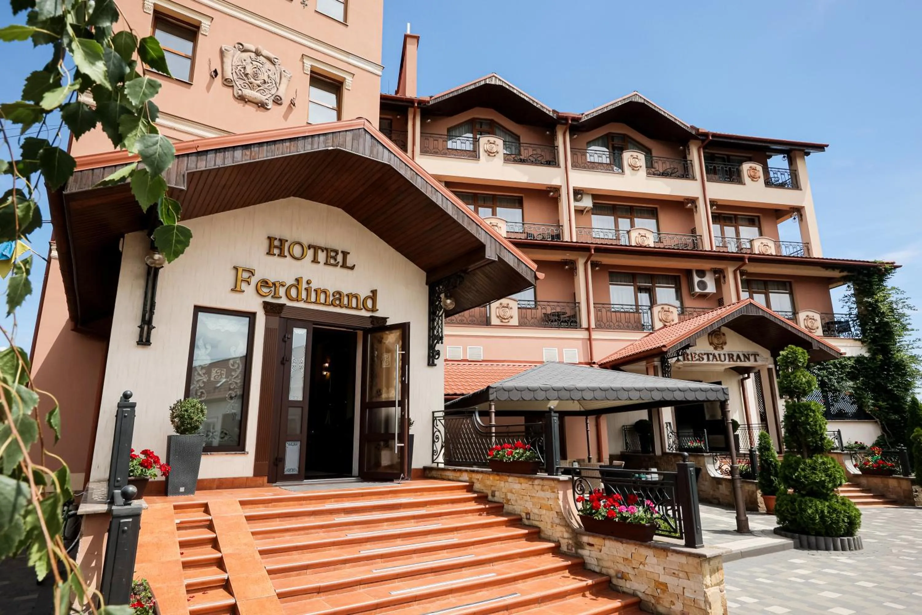 Property building in Ferdinand