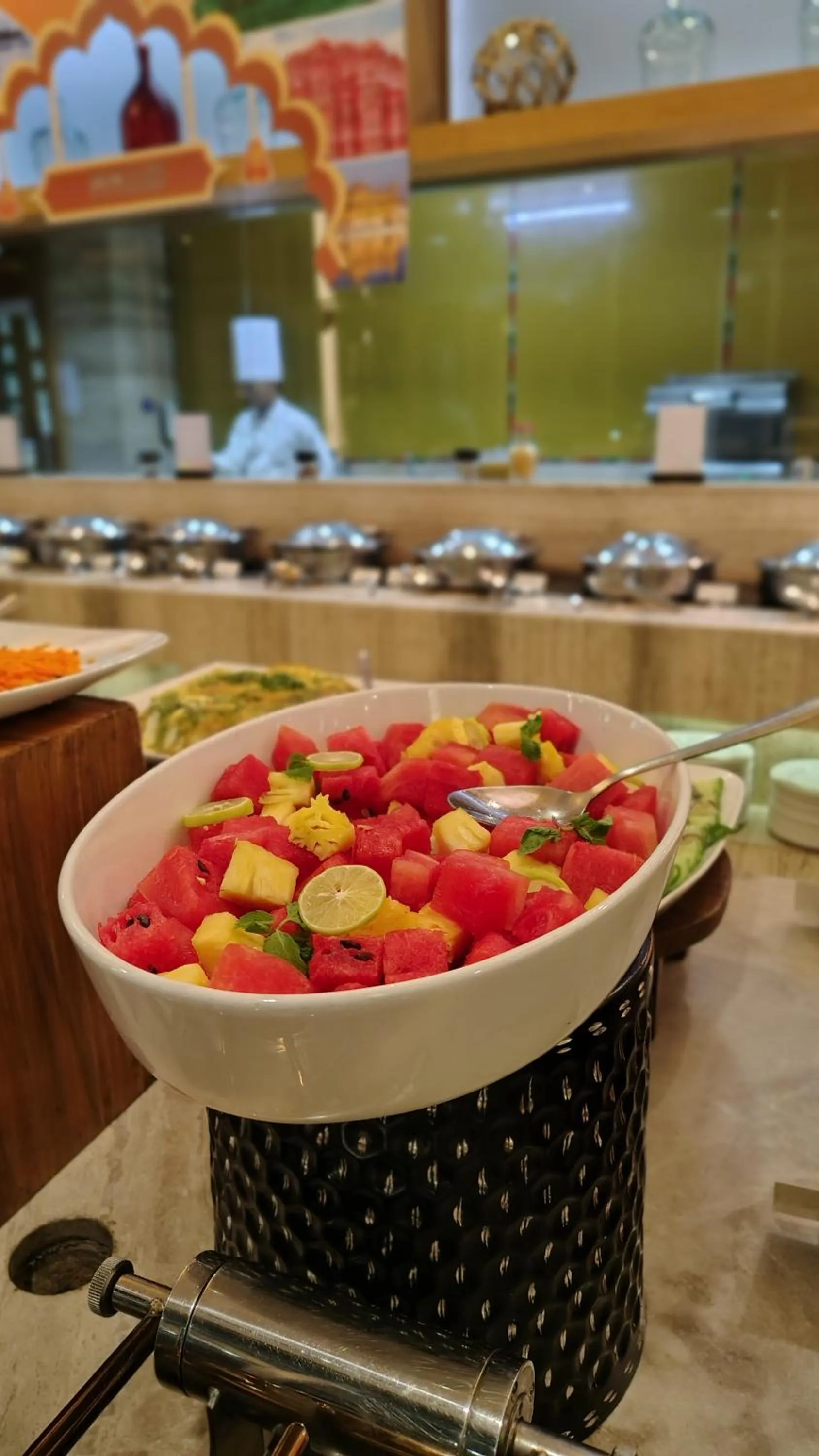 Restaurant/places to eat in Efcee Sarovar Premiere Bhavnagar