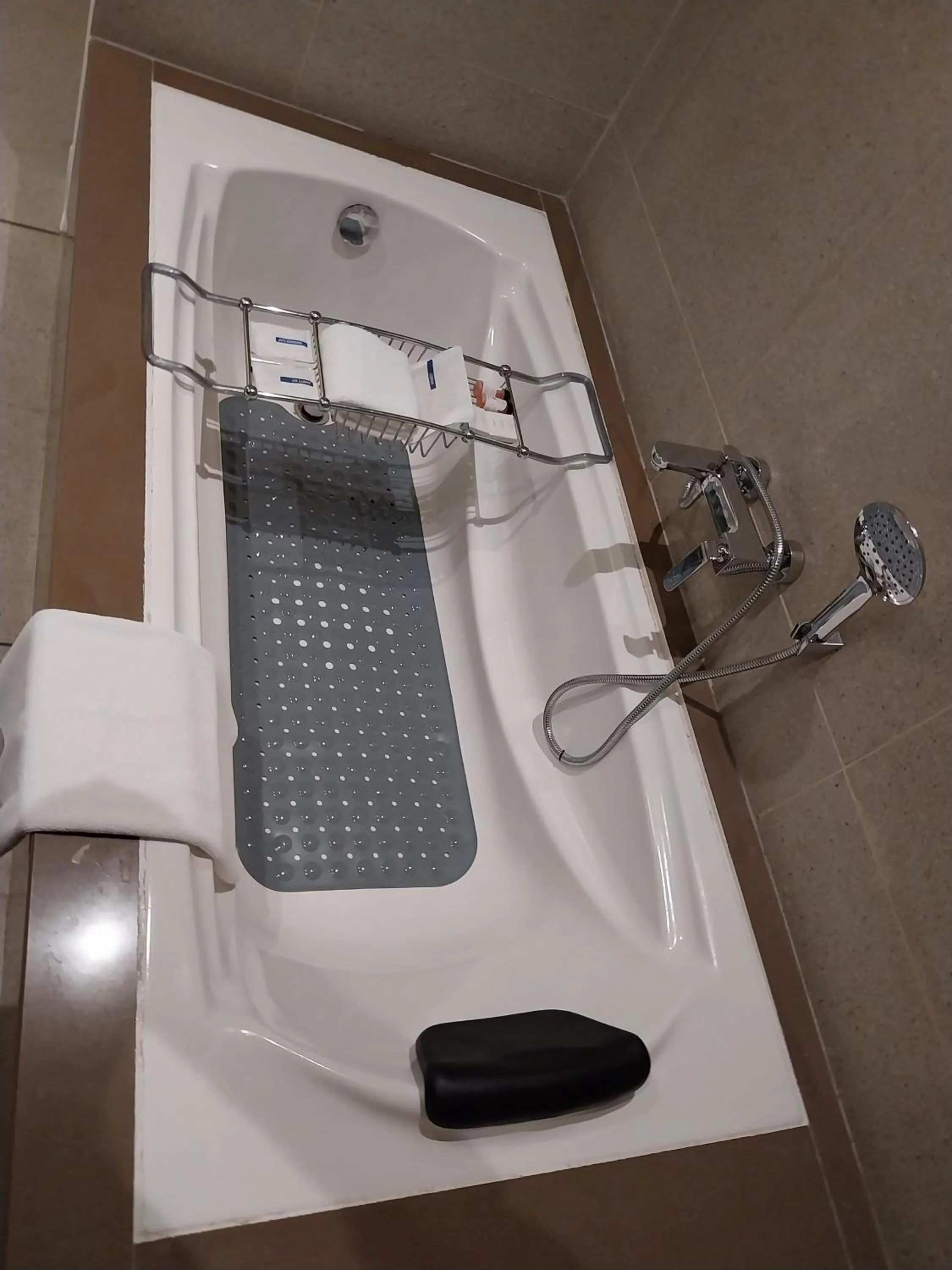 Bath in Efcee Sarovar Premiere Bhavnagar