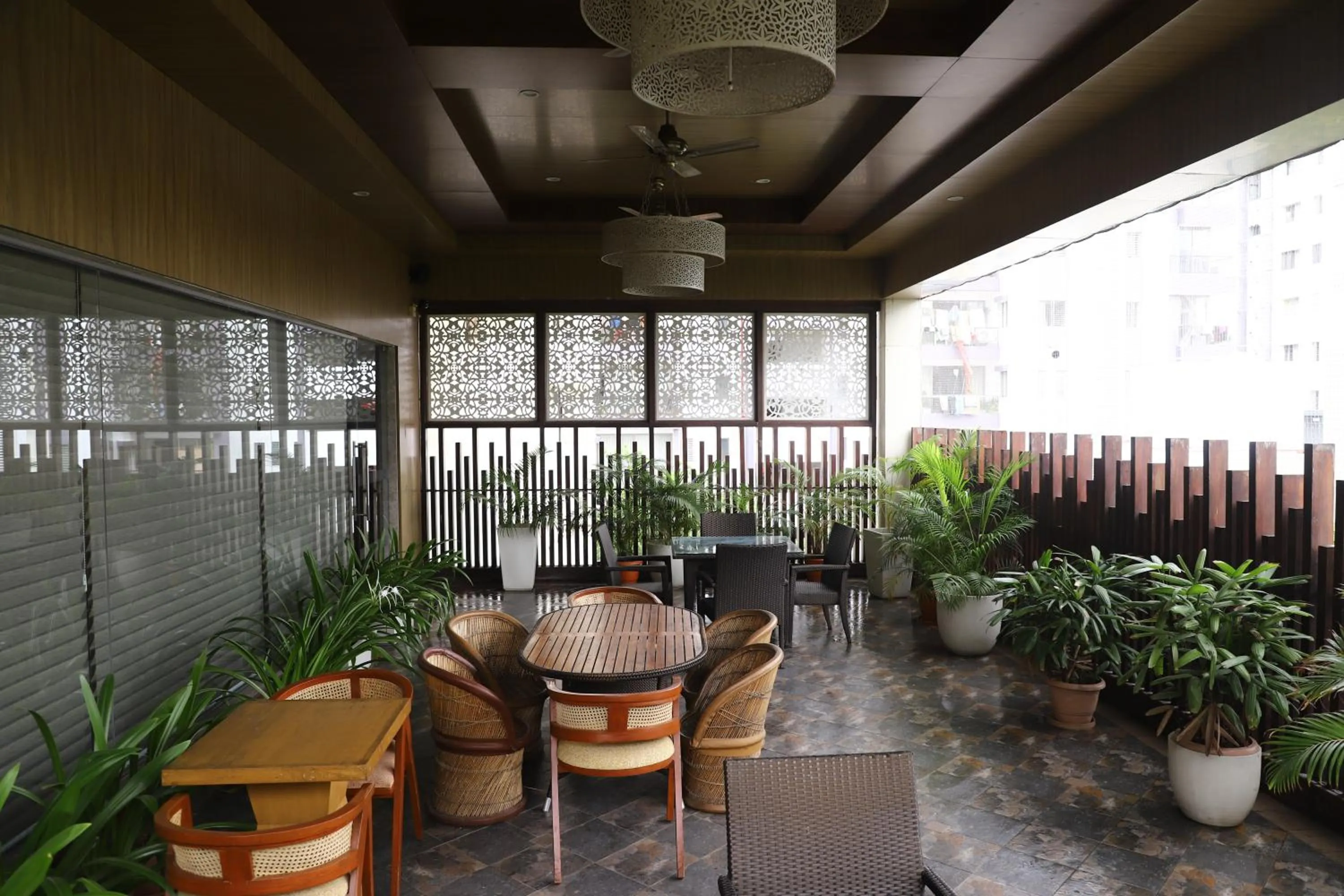 Property building in Efcee Sarovar Premiere Bhavnagar