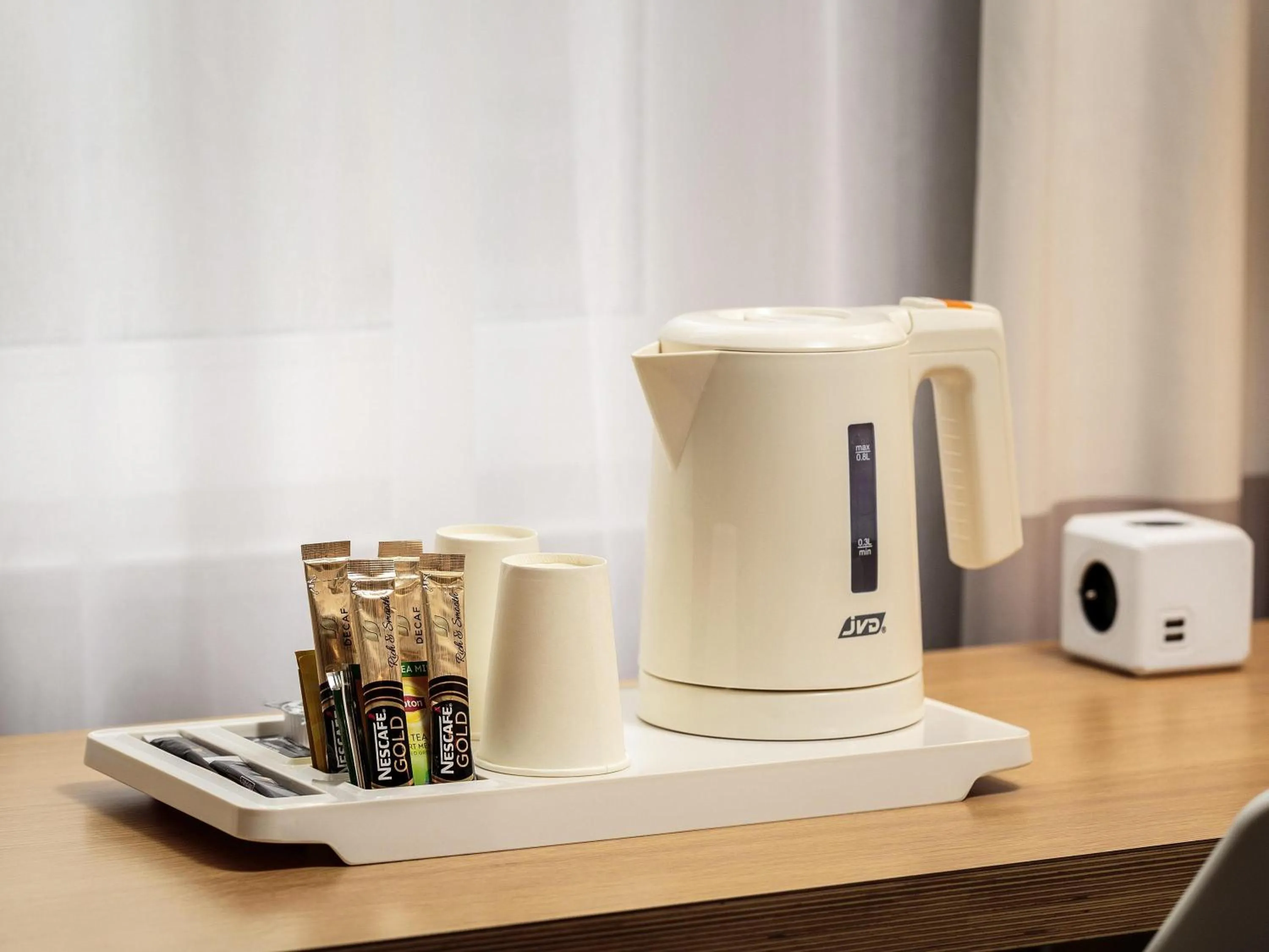 Bedroom in Ibis Brussels City Centre