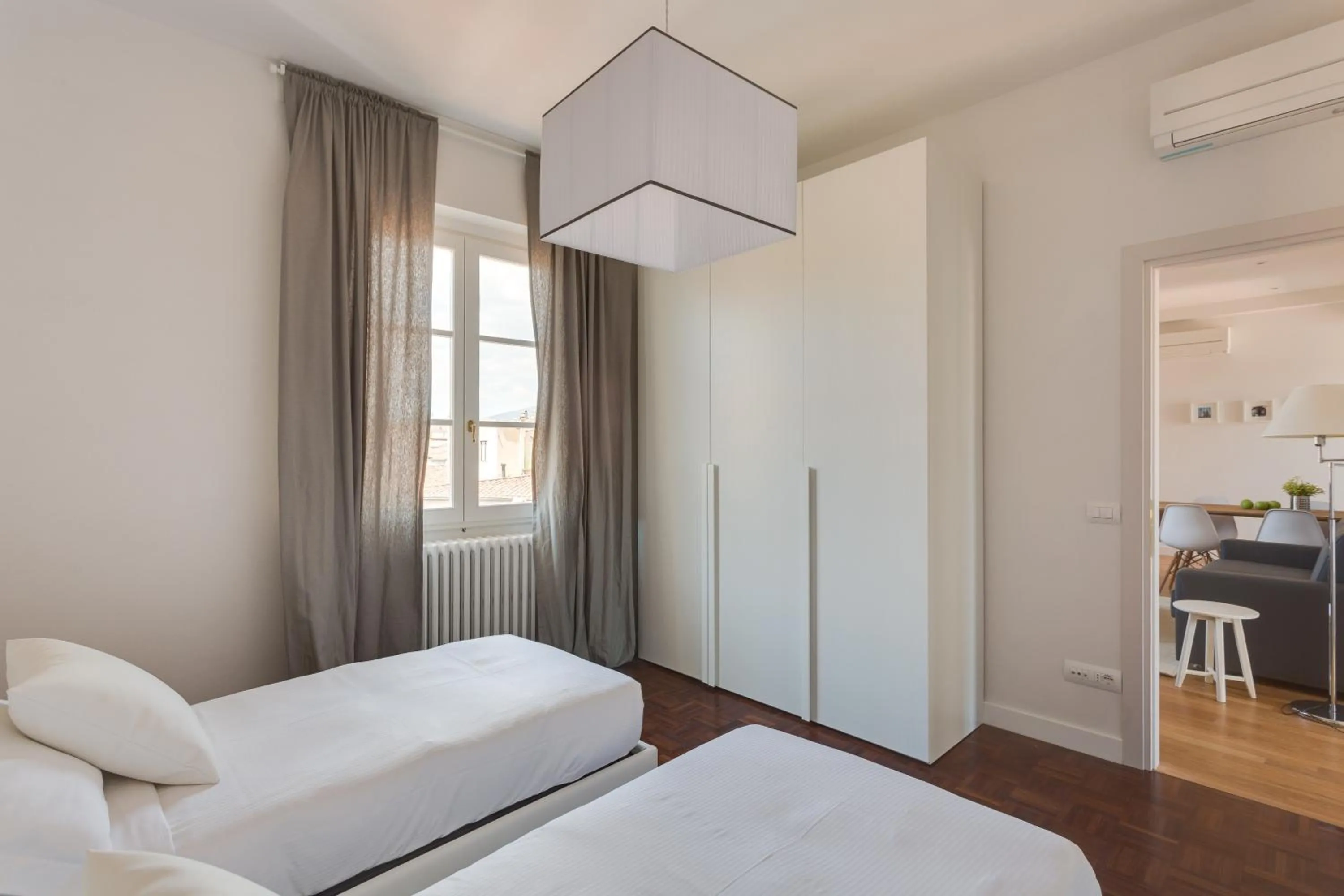 Bed in Apartments Florence - Rondinelli Terrace
