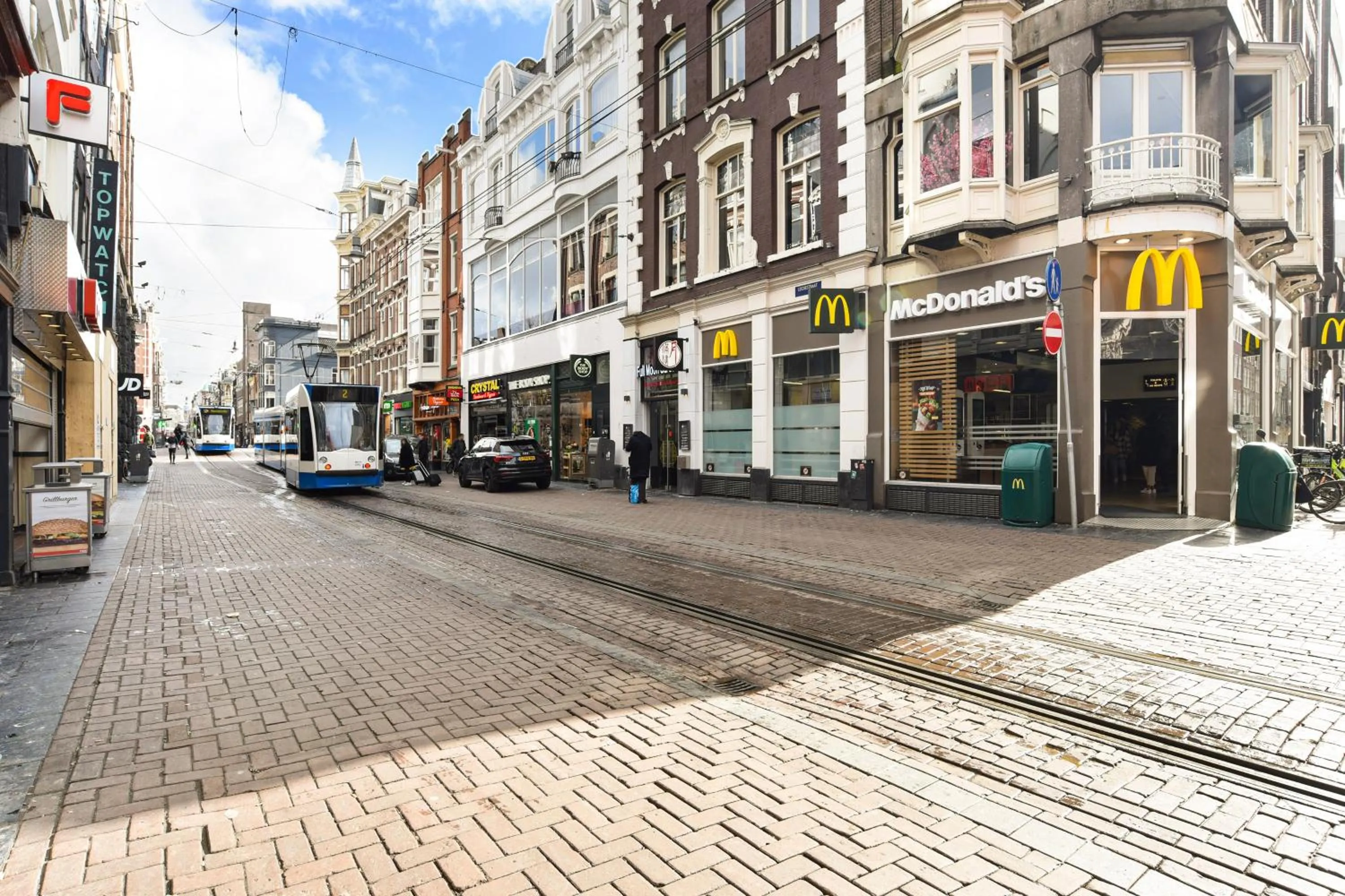 Neighbourhood in Only Friends