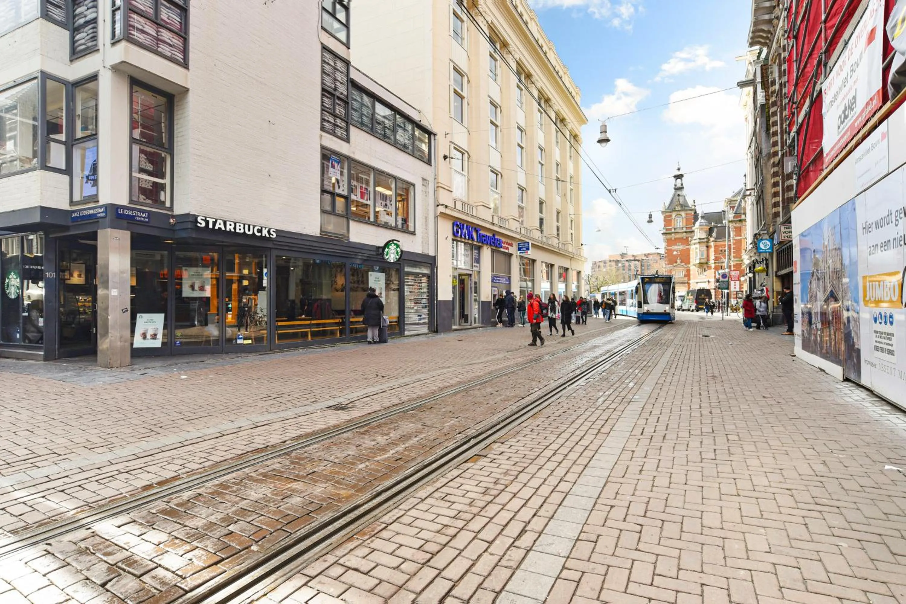 Neighbourhood in Only Friends