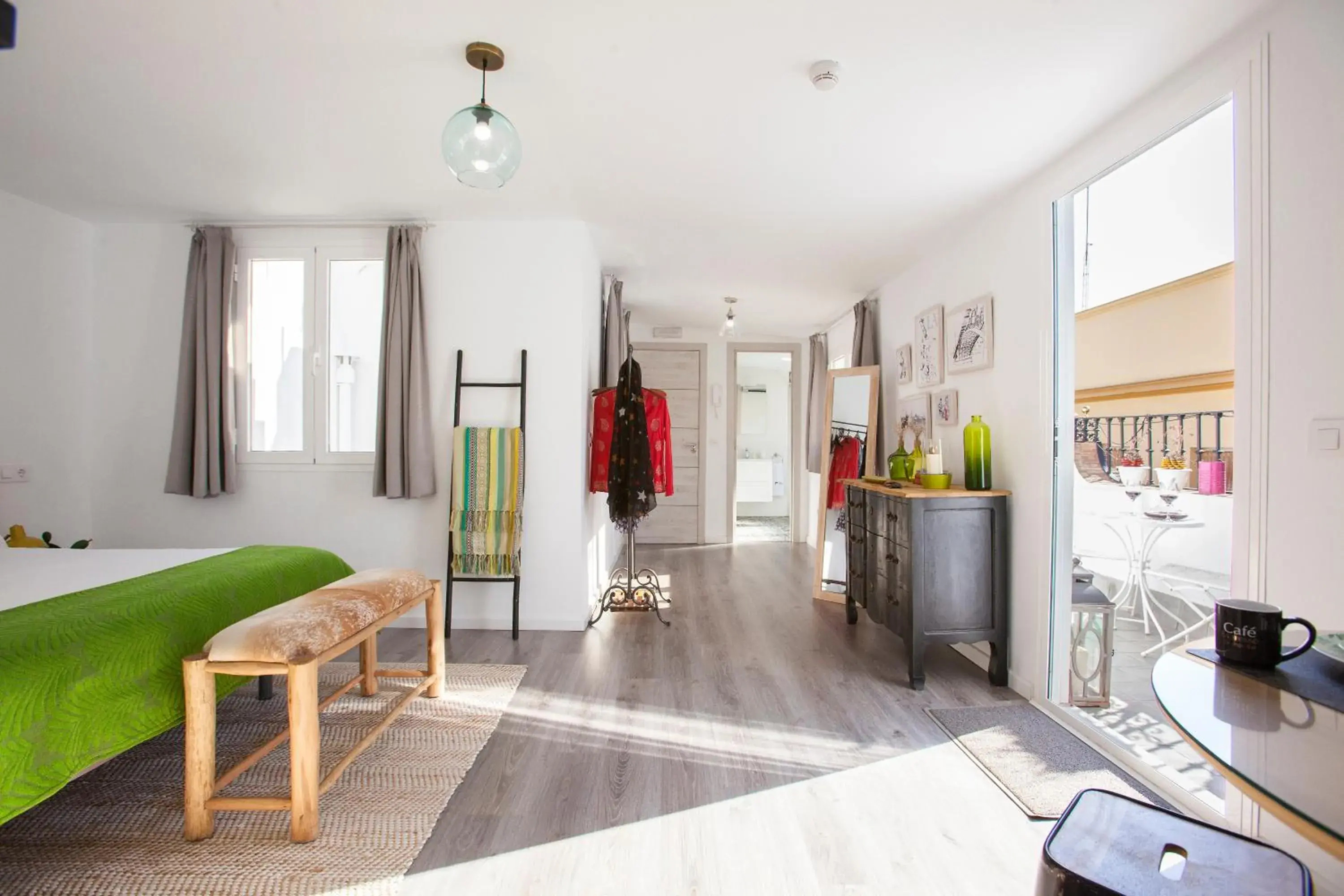 Double Room in Suites del Arenal Olehousing Double Room in Suites del Arenal Olehousing