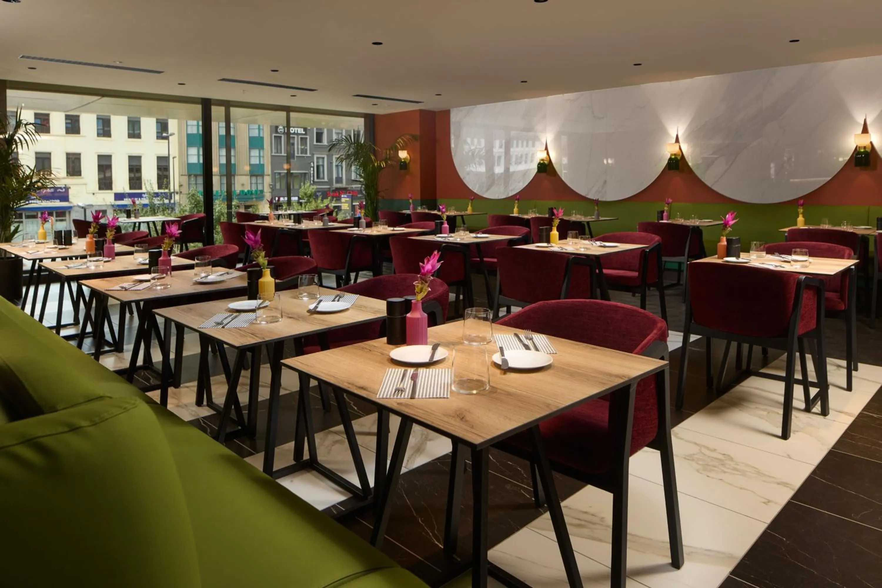 Restaurant/places to eat in Cardo Brussels, Autograph Collection