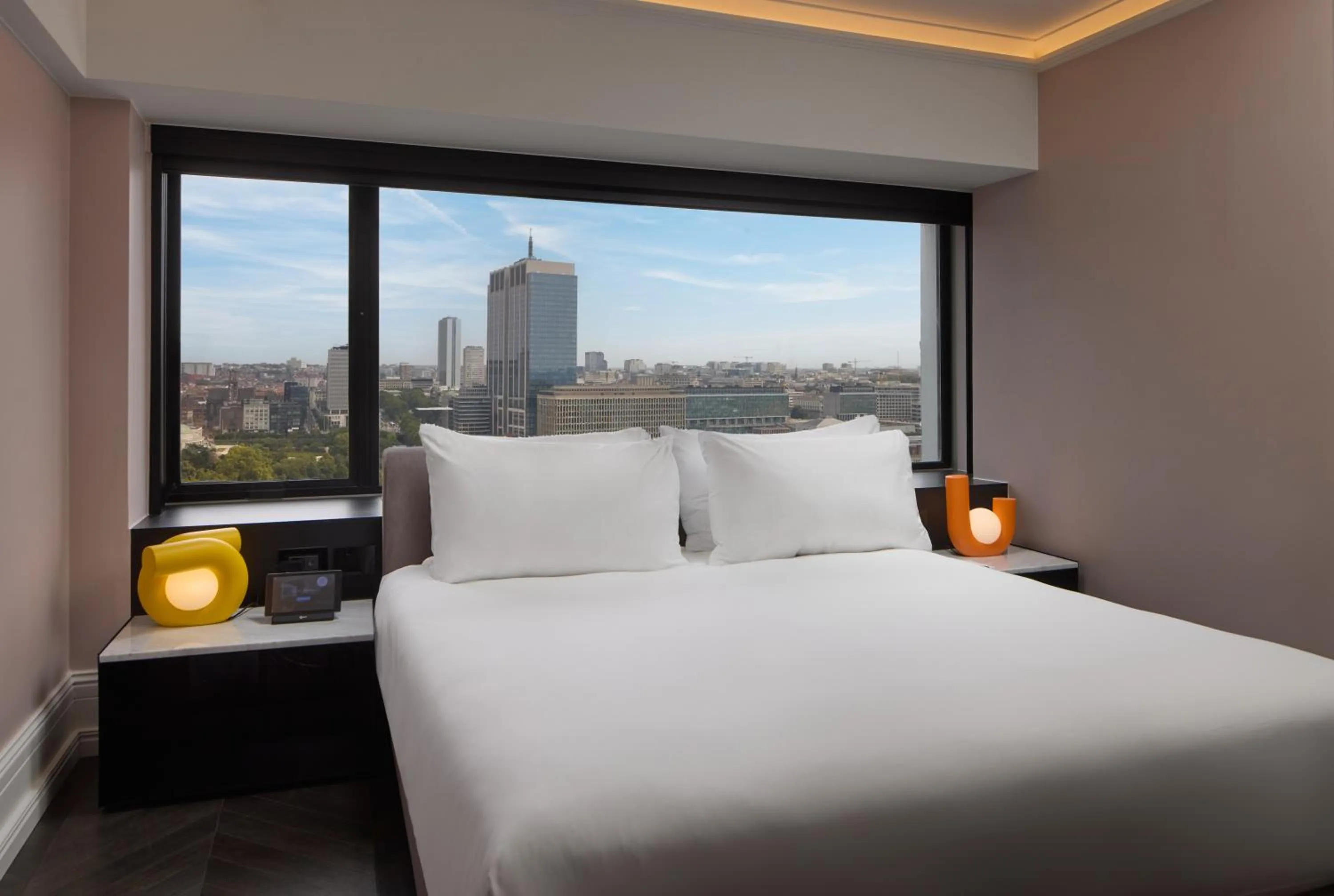 Bed in Cardo Brussels, Autograph Collection