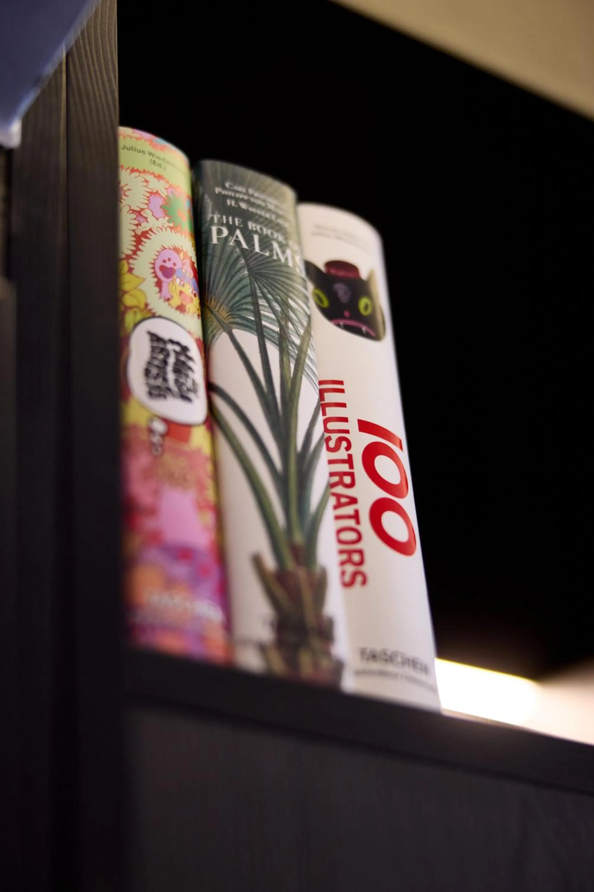 Decorative detail in Cardo Brussels, Autograph Collection