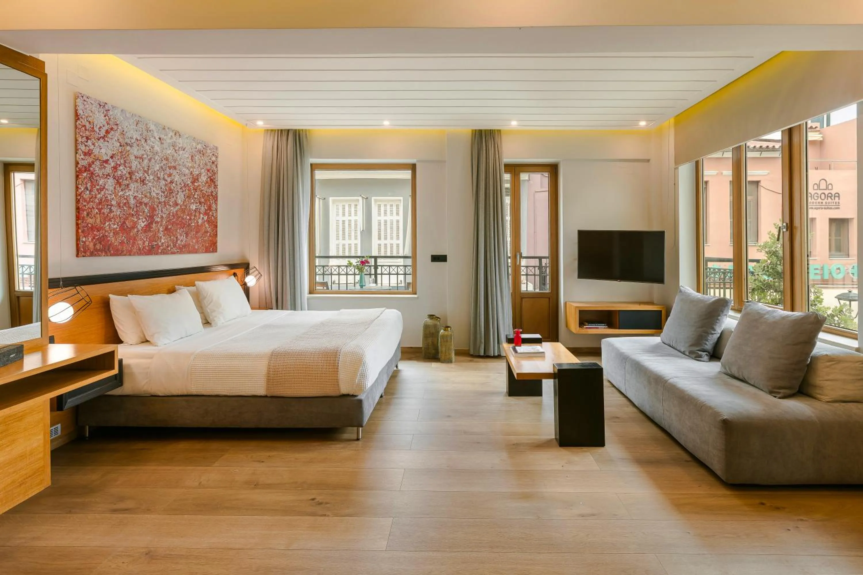 TV and multimedia, Bed in Querini Luxury Suites