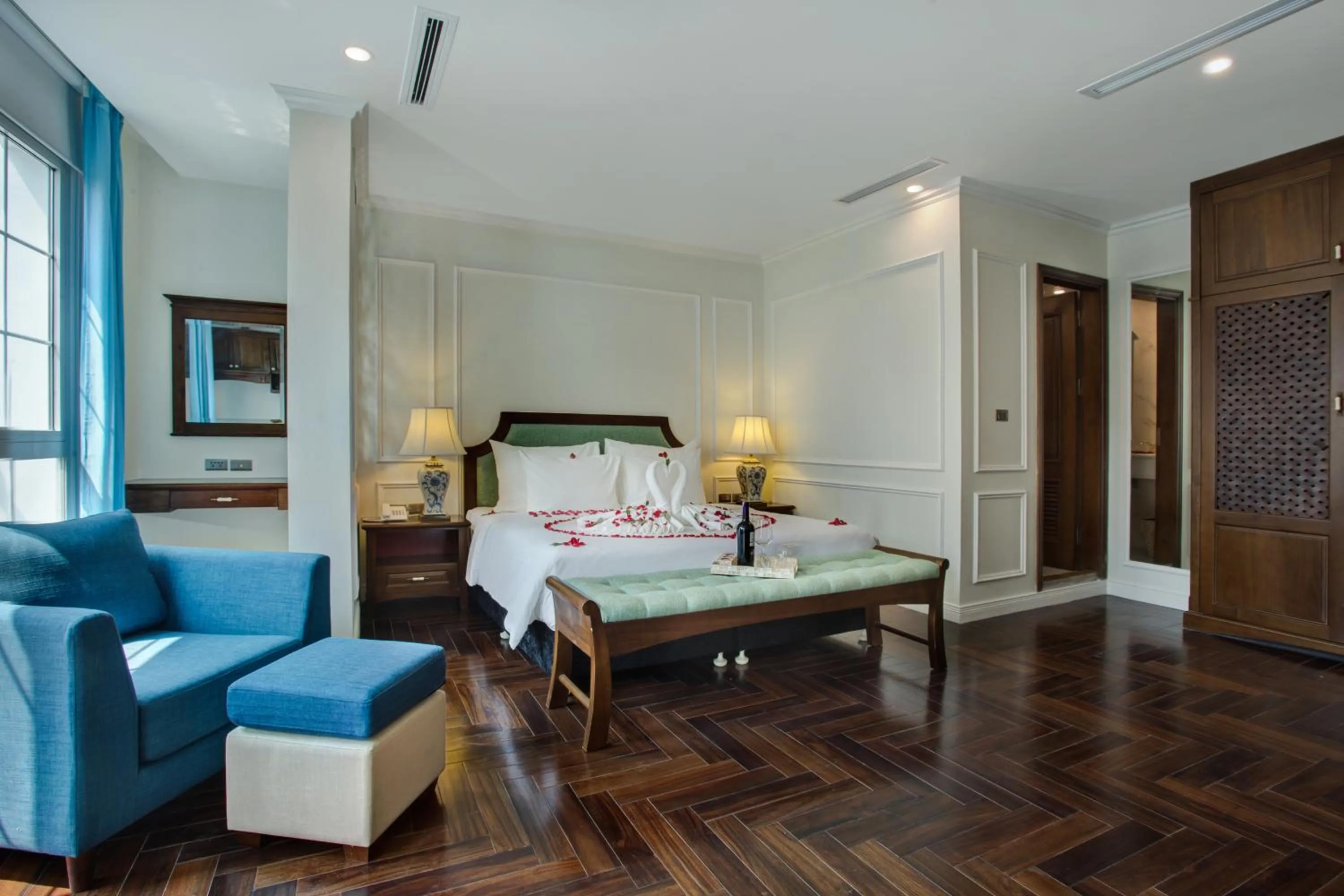 Decorative detail, Bed in Maro Hotel