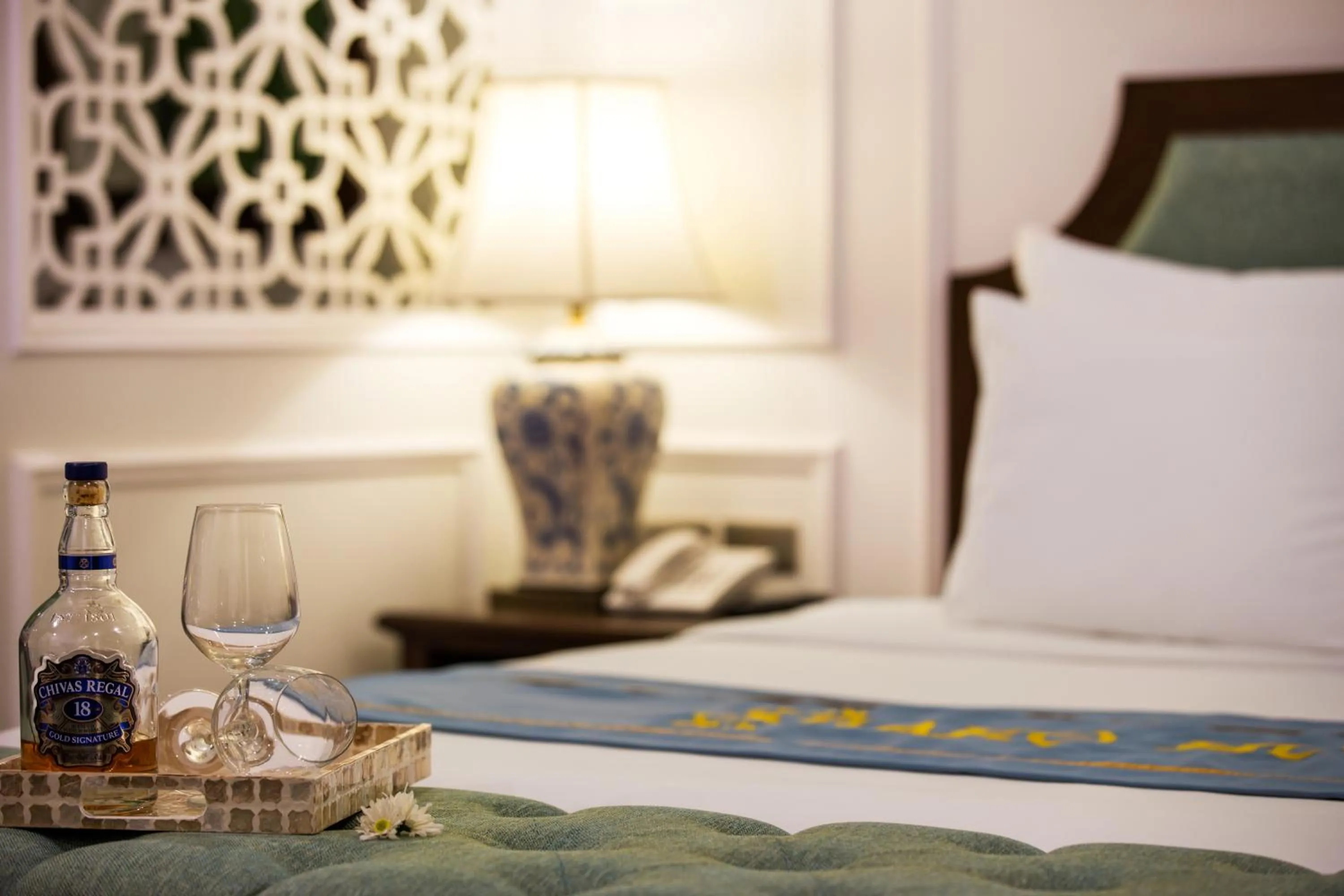 Bedroom, Bed in Maro Hotel