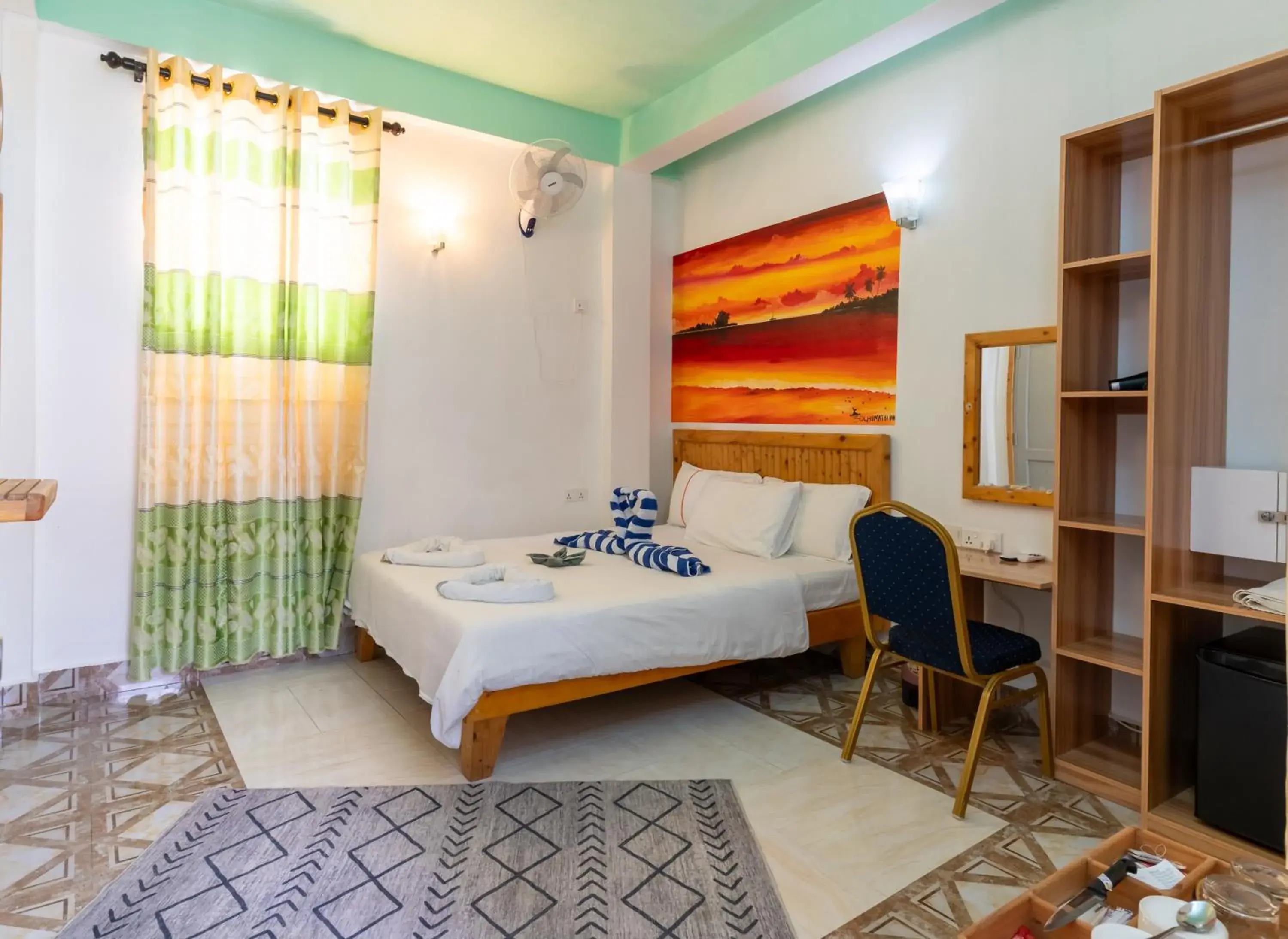Deluxe Room (10% off on Excursions, Food & Beverages) - single occupancy in Olhumathi View Inn Deluxe Room (10% off on Excursions, Food & Beverages) - single occupancy in Olhumathi View Inn