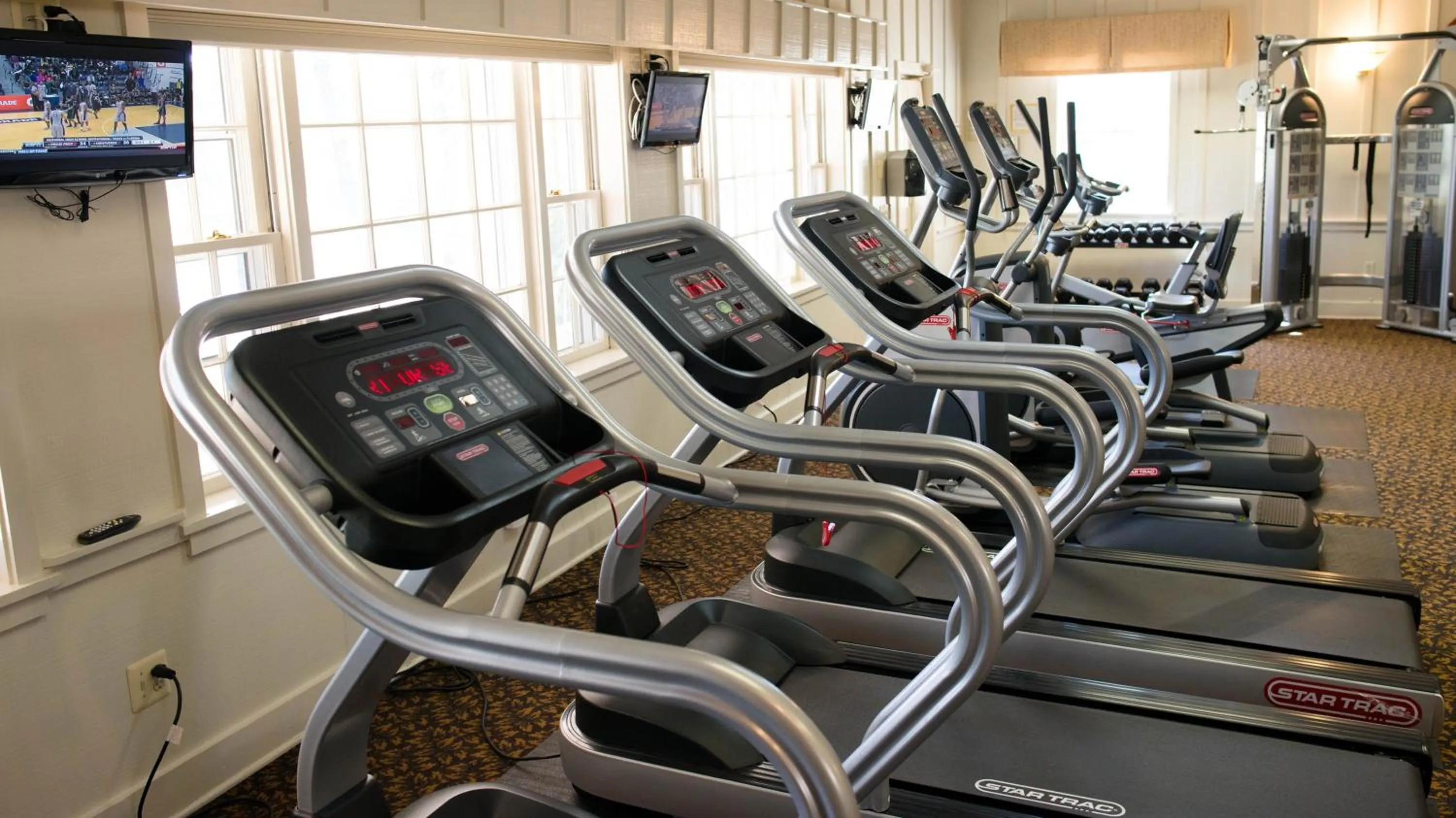 Fitness centre/facilities in Airlie