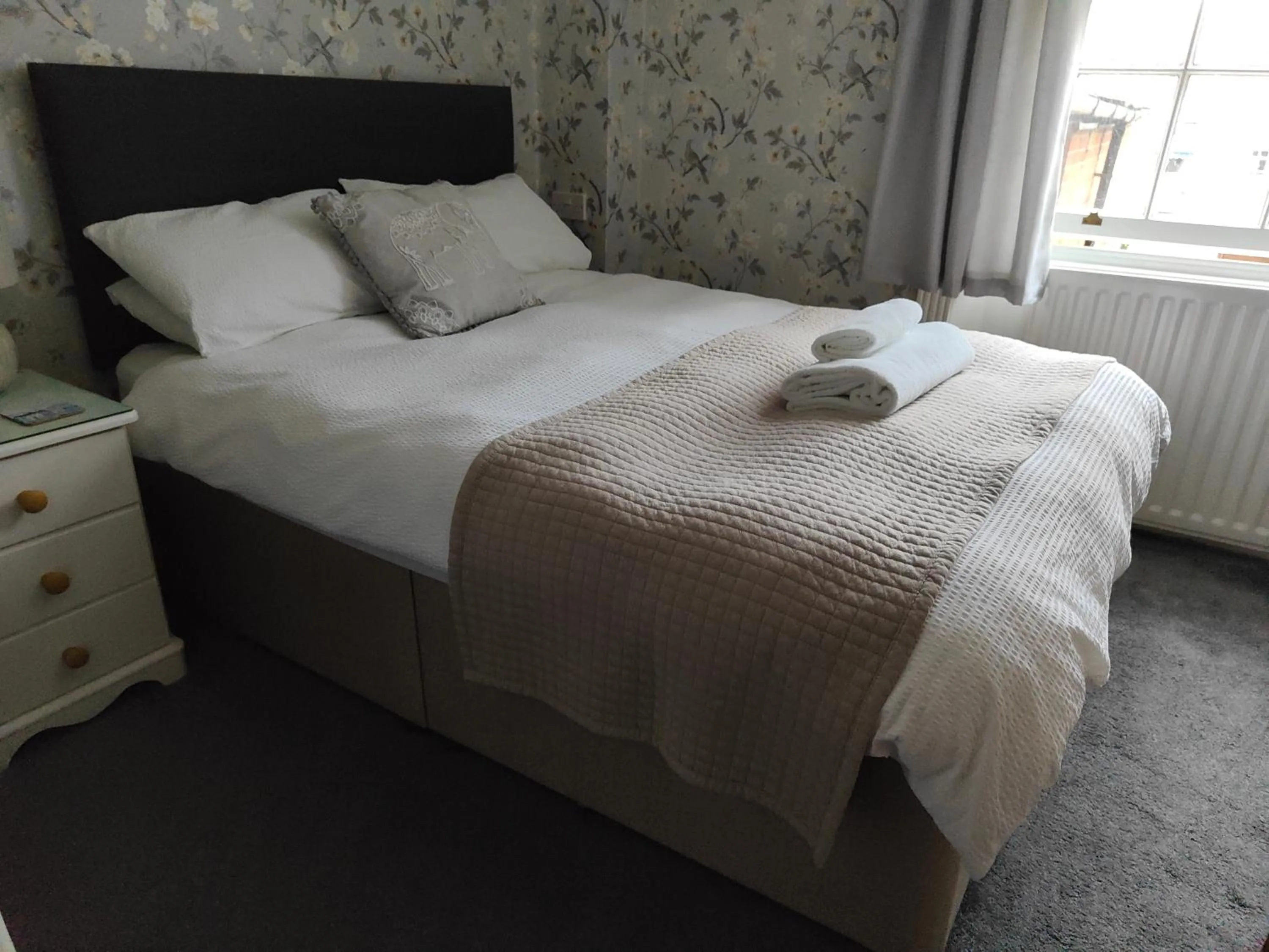 Bed in Lichfield House