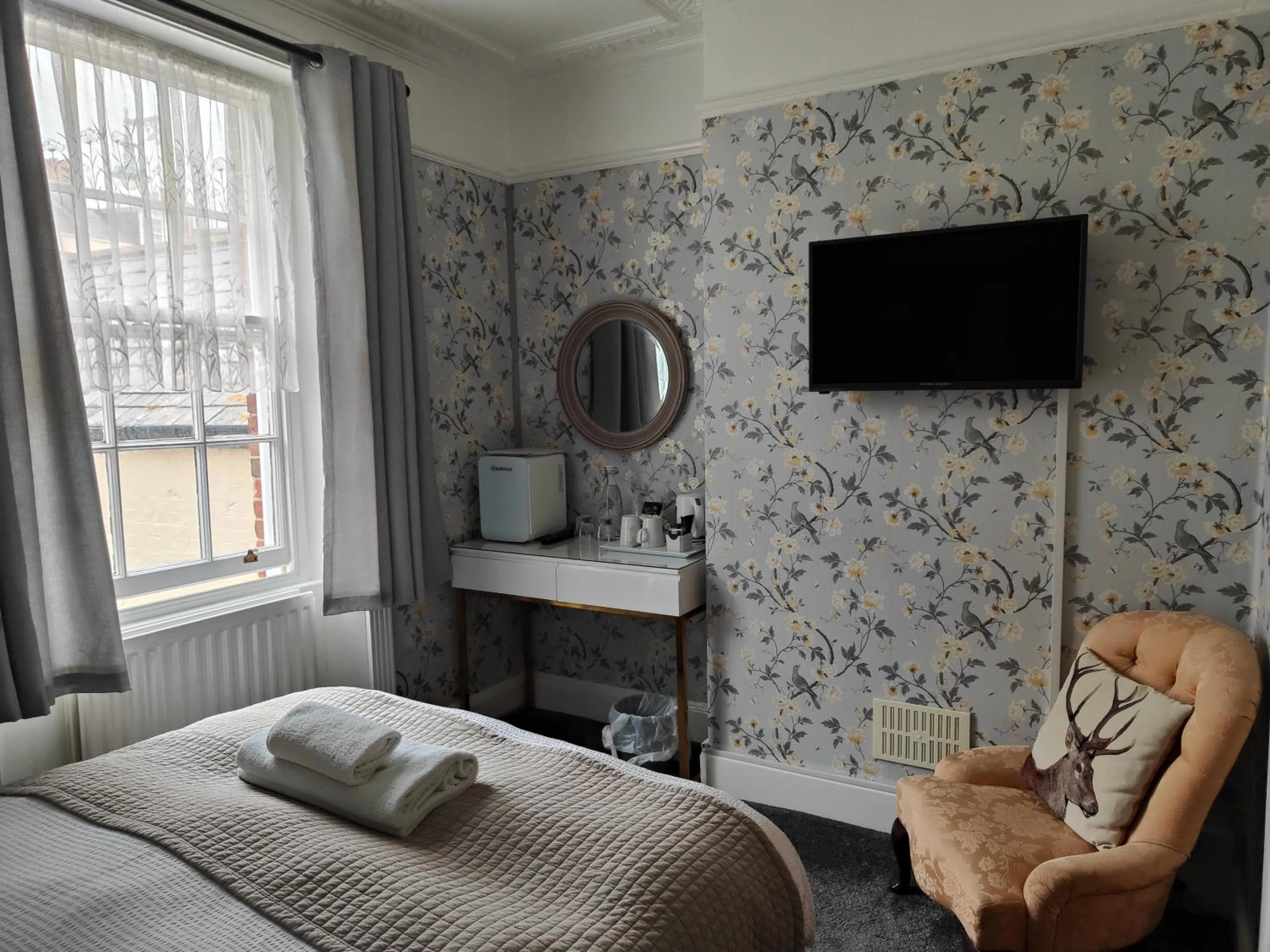Bed in Lichfield House