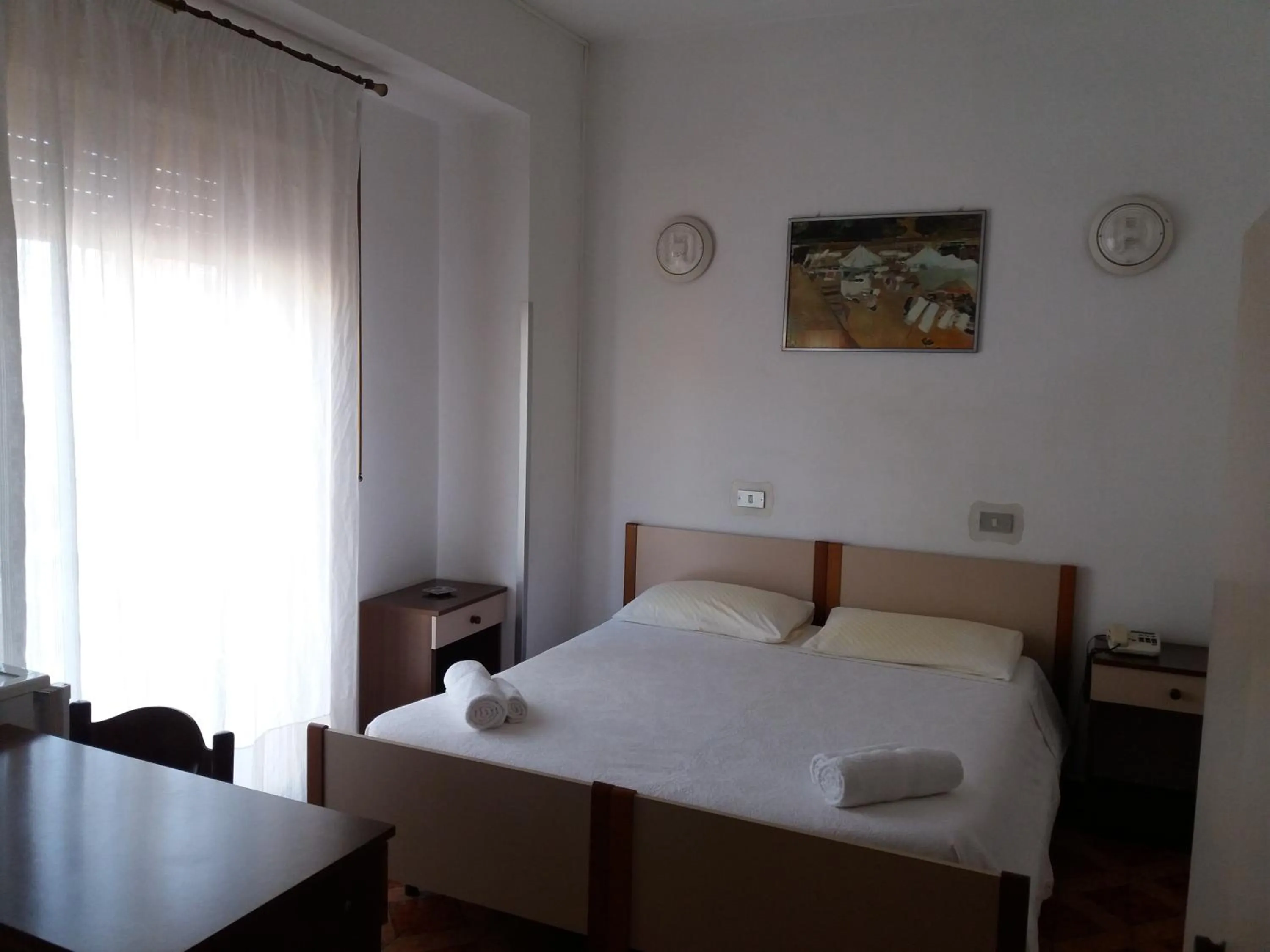 Bed in Albergo Europa