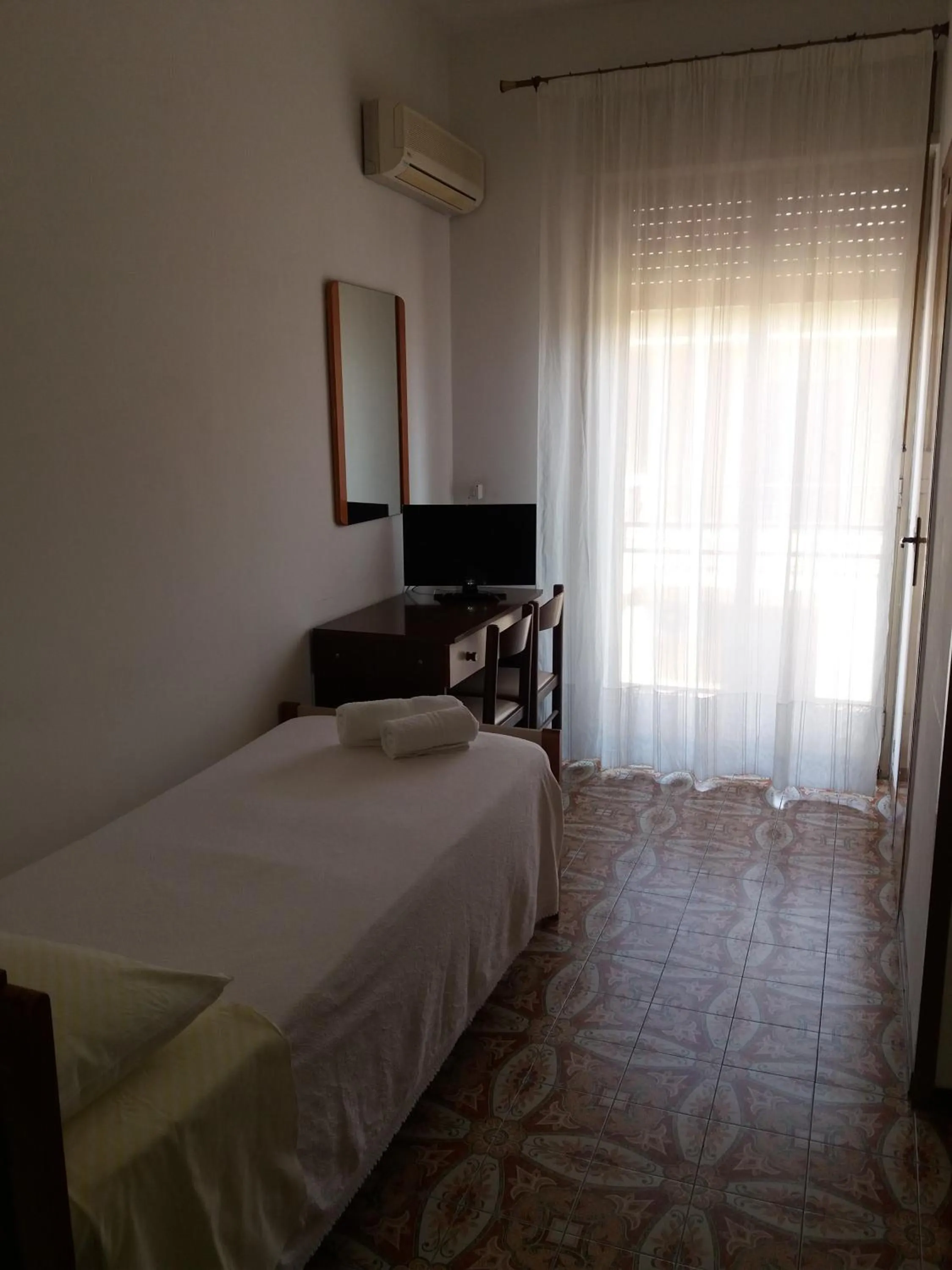 Bed in Albergo Europa