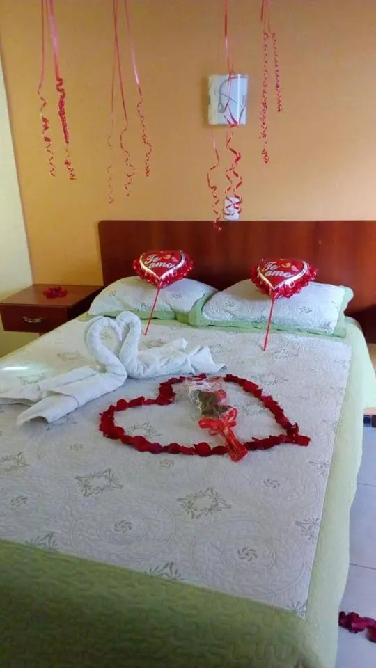 Bed in Hotel Las Lomas