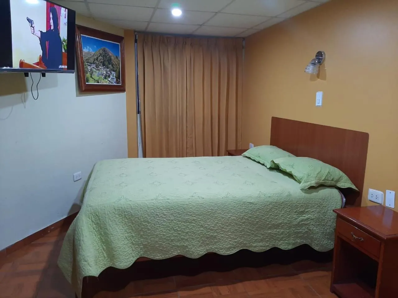 Bed in Hotel Las Lomas