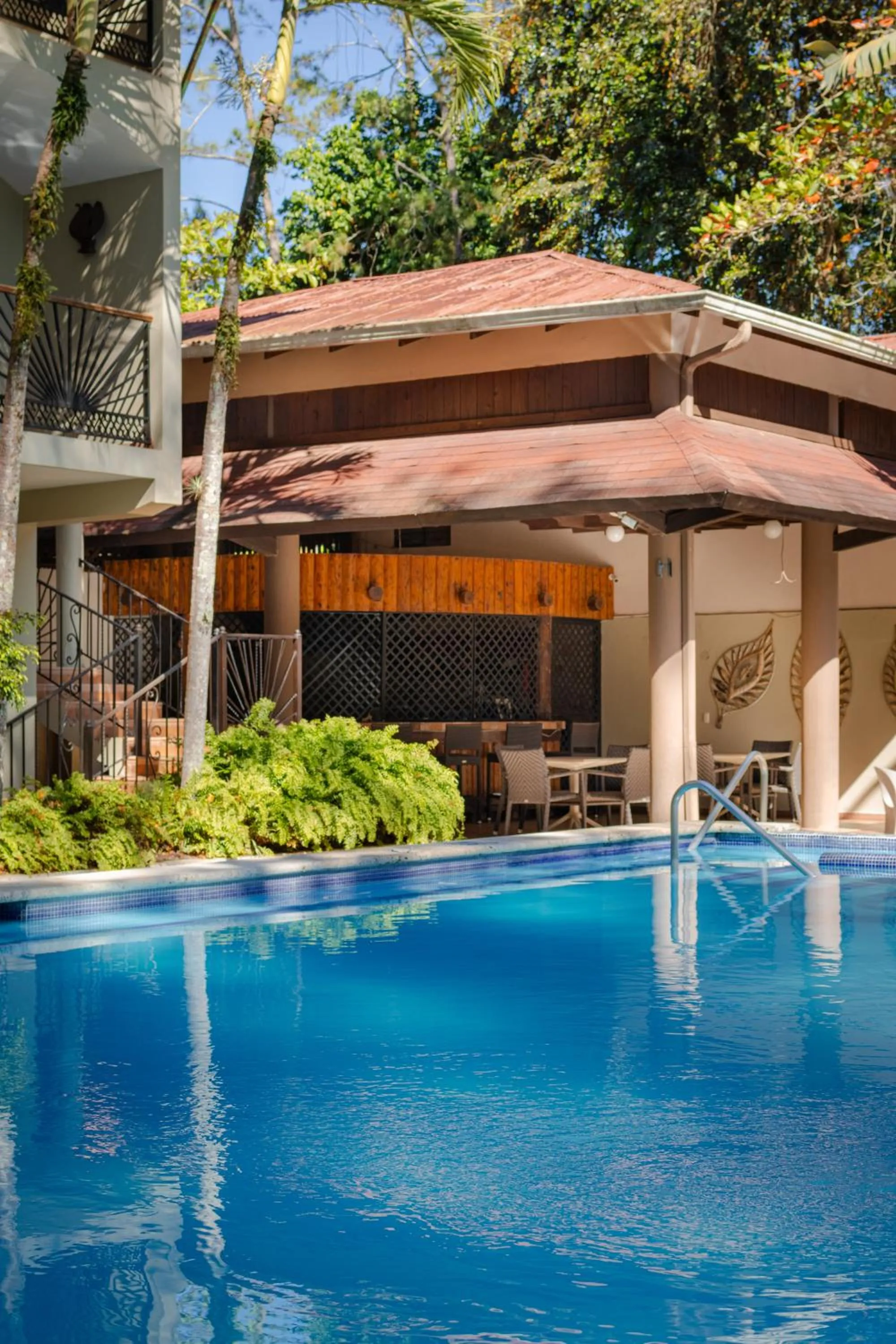 Pool view in Hotel Gran Jimenoa
