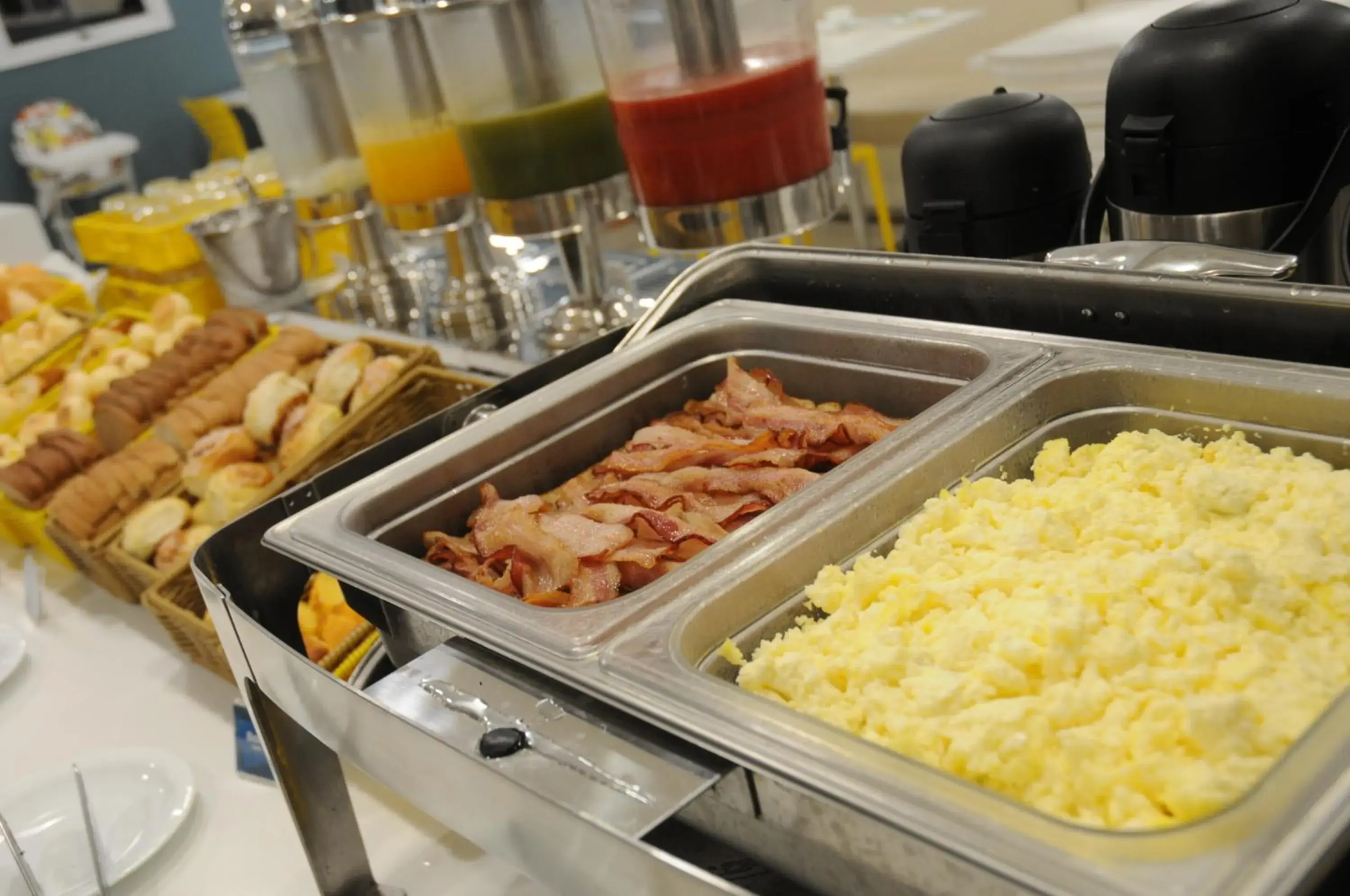 Food in Golden Tower Aeroporto - Lizz - by Fênix Hotéis Food in Golden Tower Aeroporto - Lizz - by Fênix Hotéis