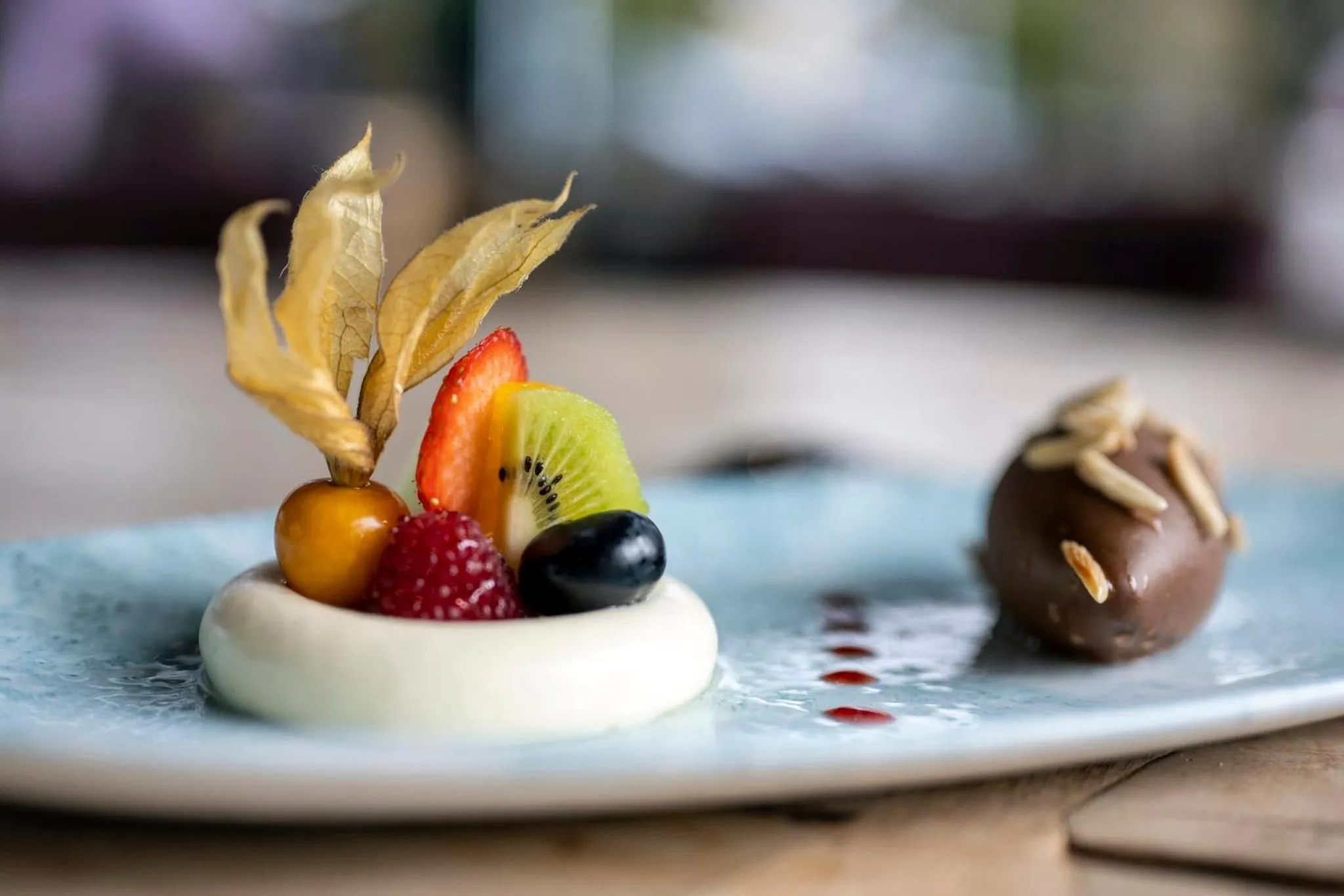 Restaurant/places to eat in Holiday Inn Hotel Brussels Airport by IHG