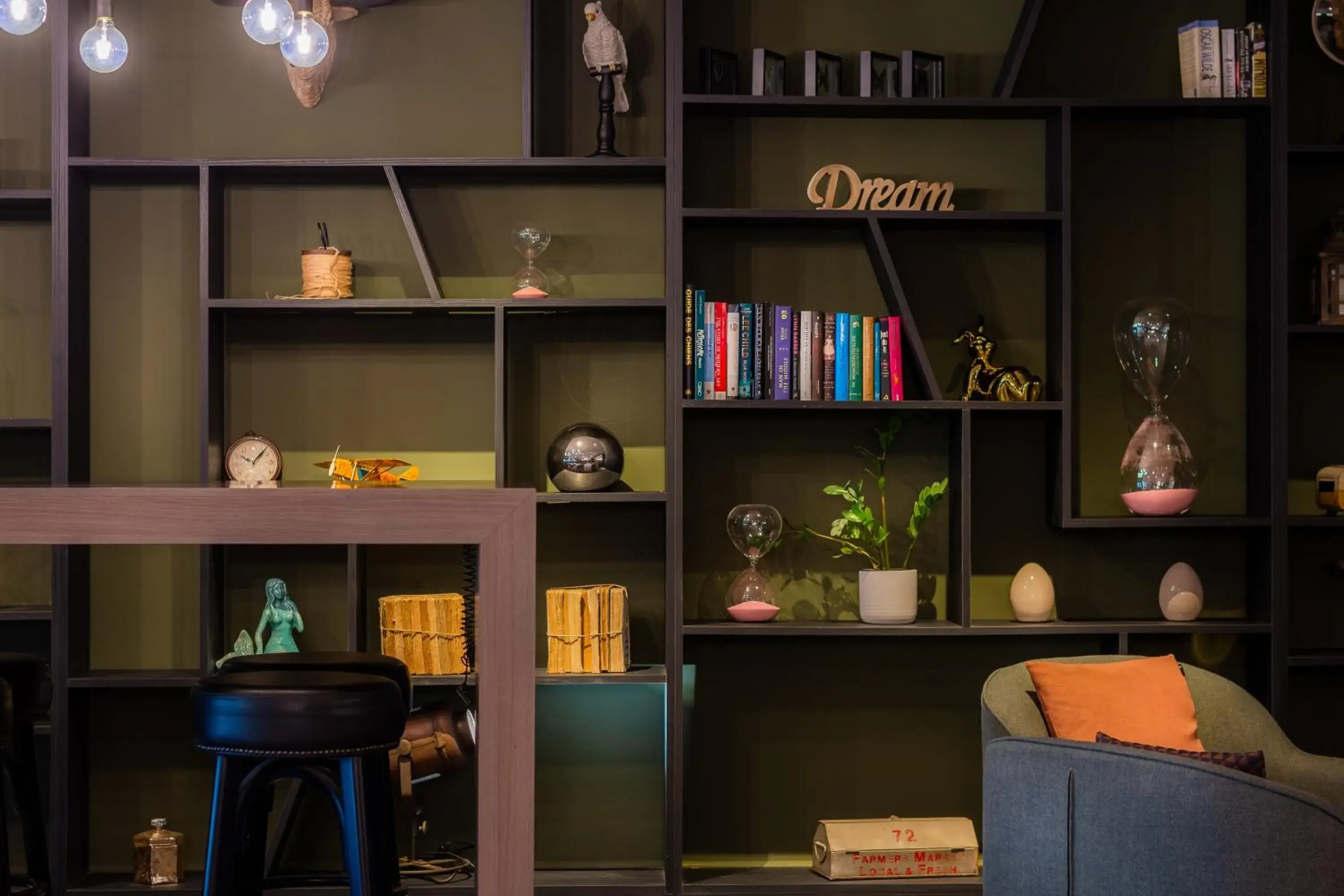 Property building in Holiday Inn Hotel Brussels Airport by IHG Property building in Holiday Inn Hotel Brussels Airport by IHG