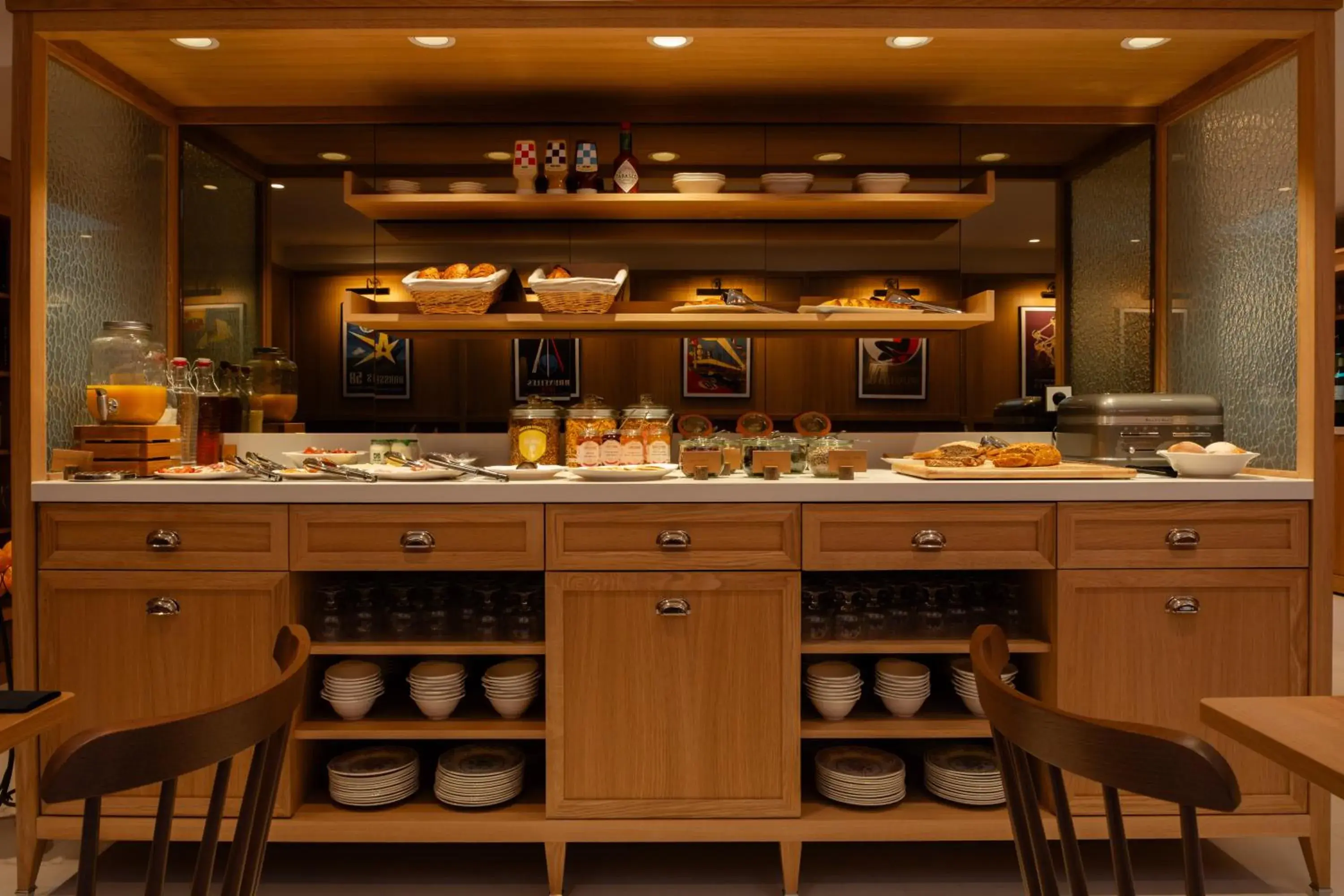 Food and drinks in 9Hotel Chelton Food and drinks in 9Hotel Chelton