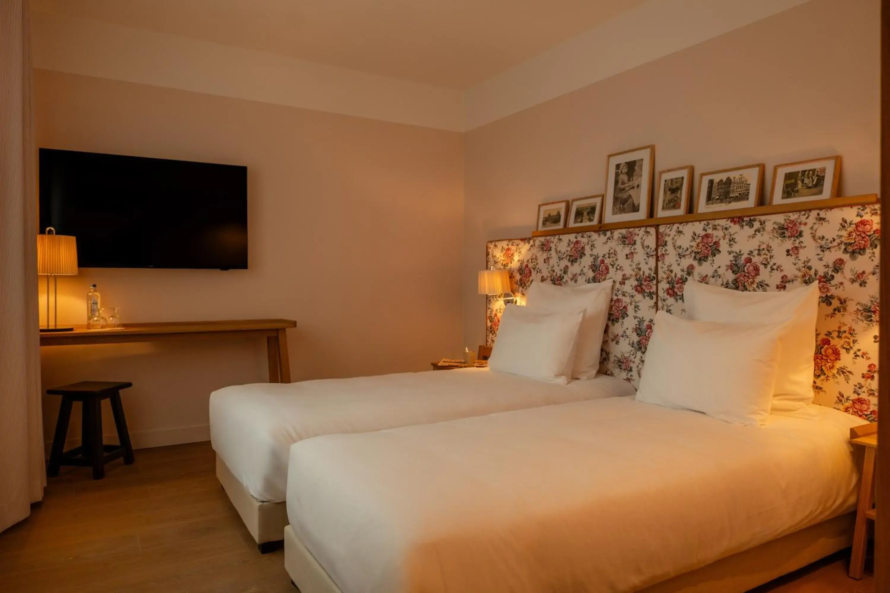 Bed in 9Hotel Chelton Bed in 9Hotel Chelton