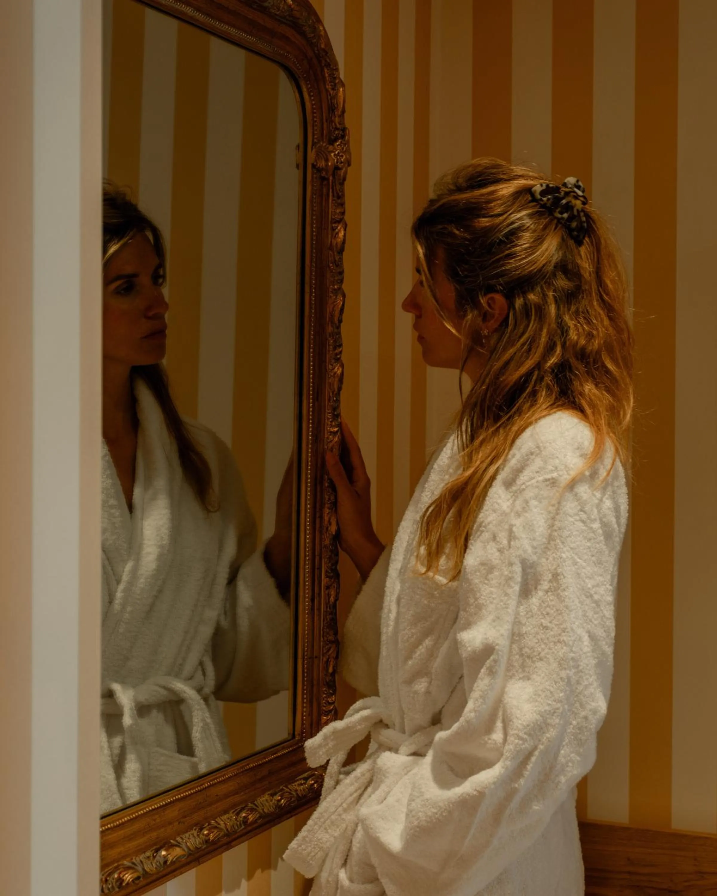 People in 9Hotel Chelton