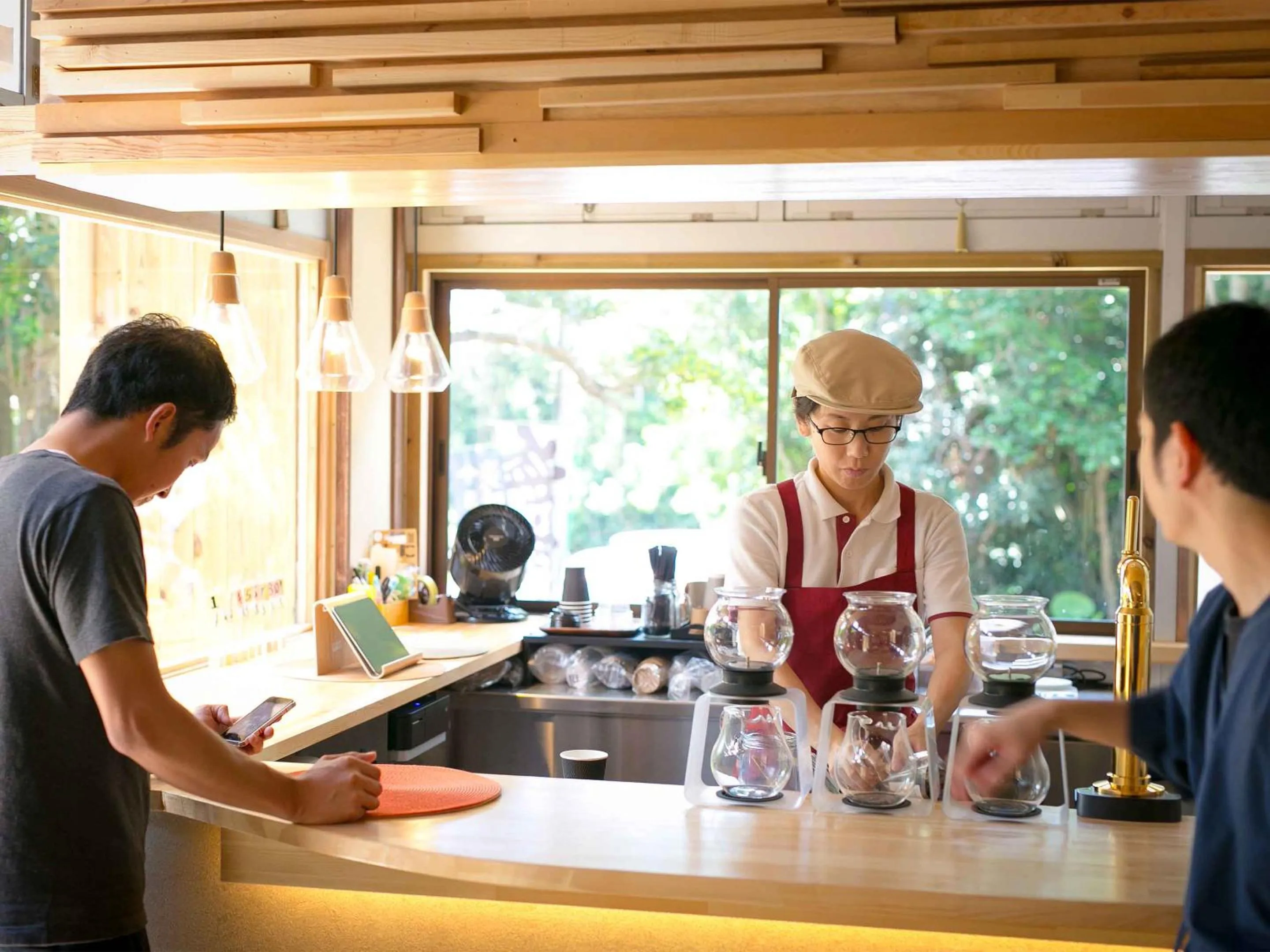 Restaurant/places to eat in Iseebisou