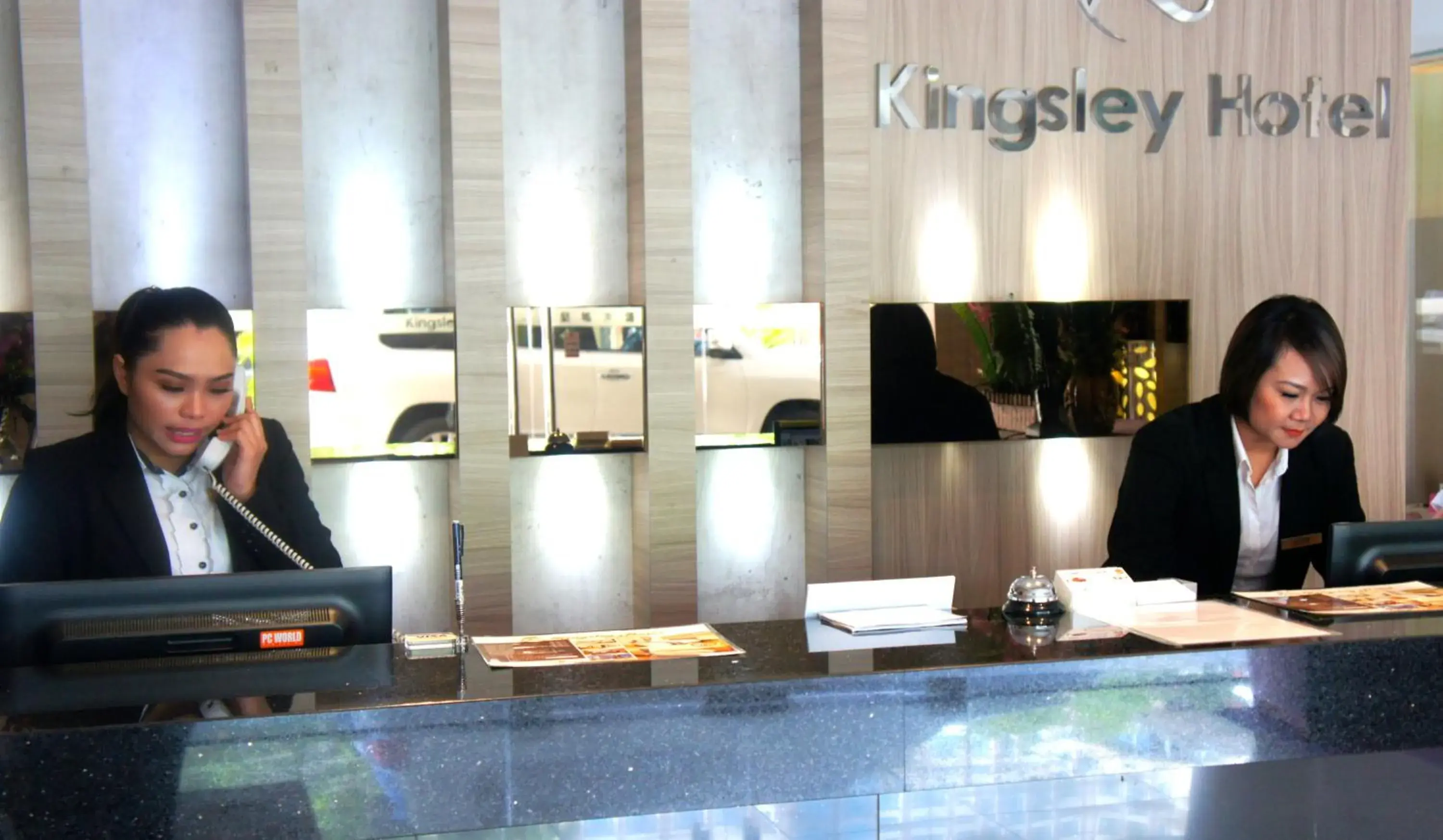 Lobby or reception in Kingsley Hotel Lobby or reception in Kingsley Hotel