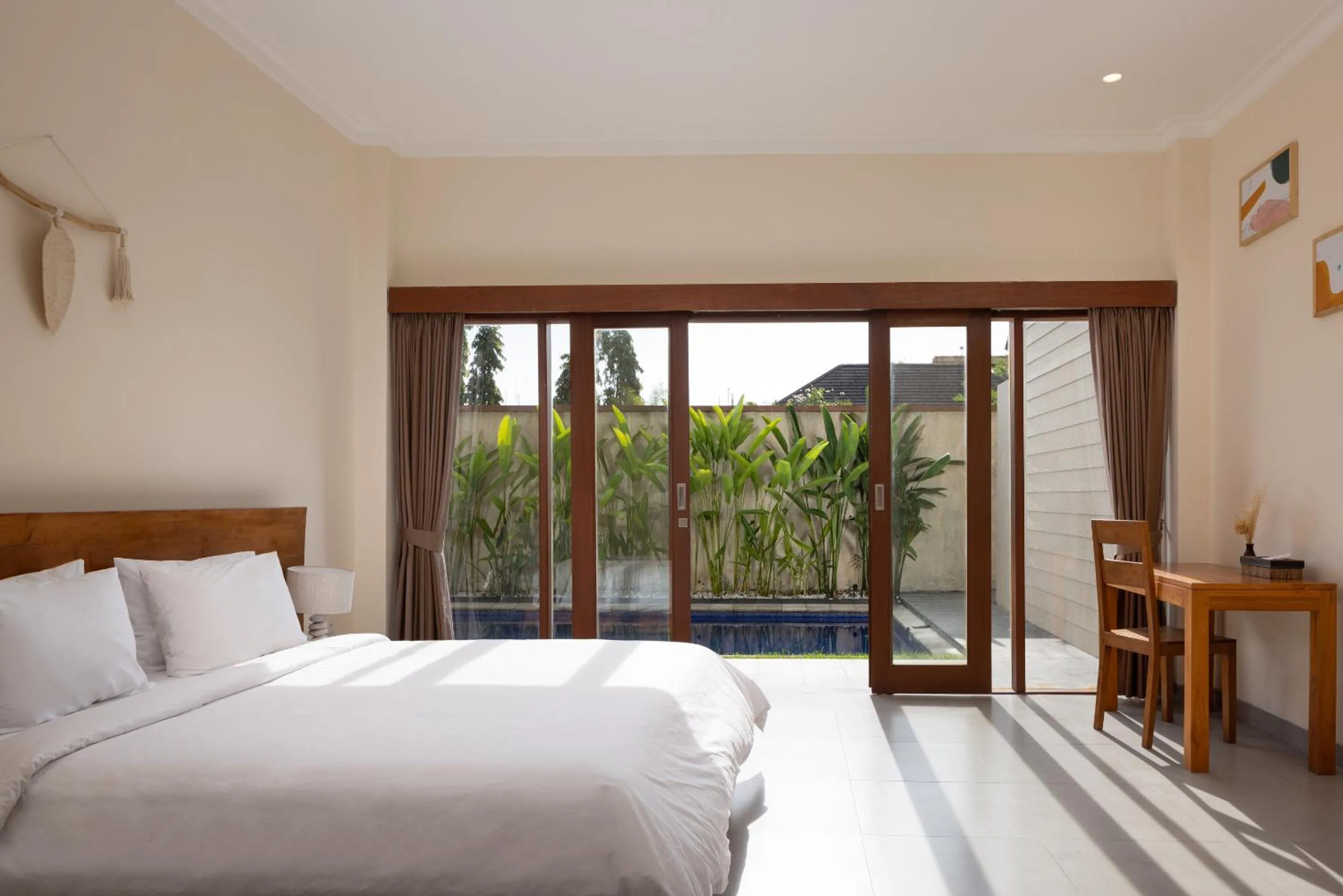 Bedroom, Bed in Villa Destino - Seminyak Bali