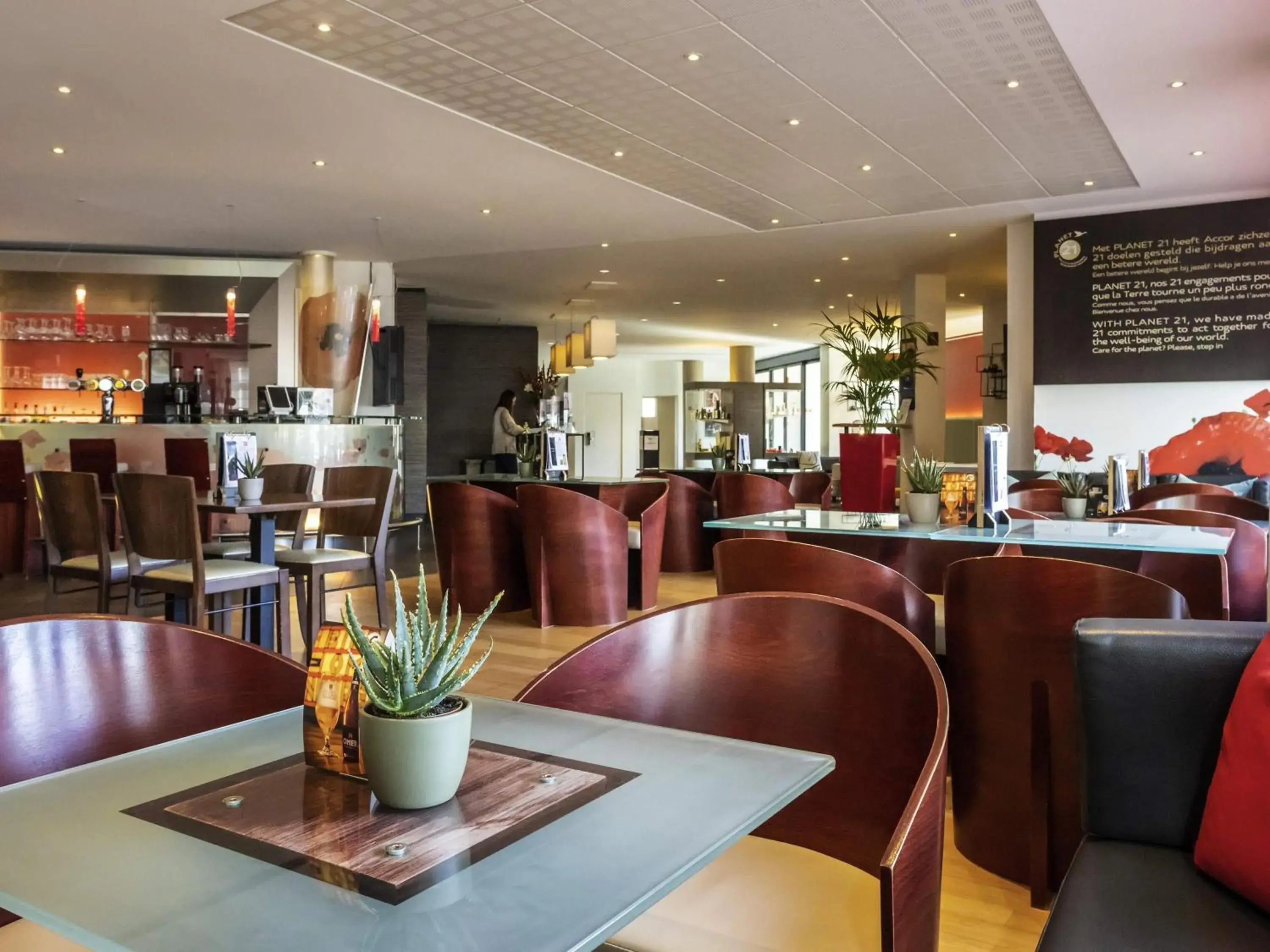 Lounge or bar in ibis Antwerpen Centrum Lounge or bar in ibis Antwerpen Centrum