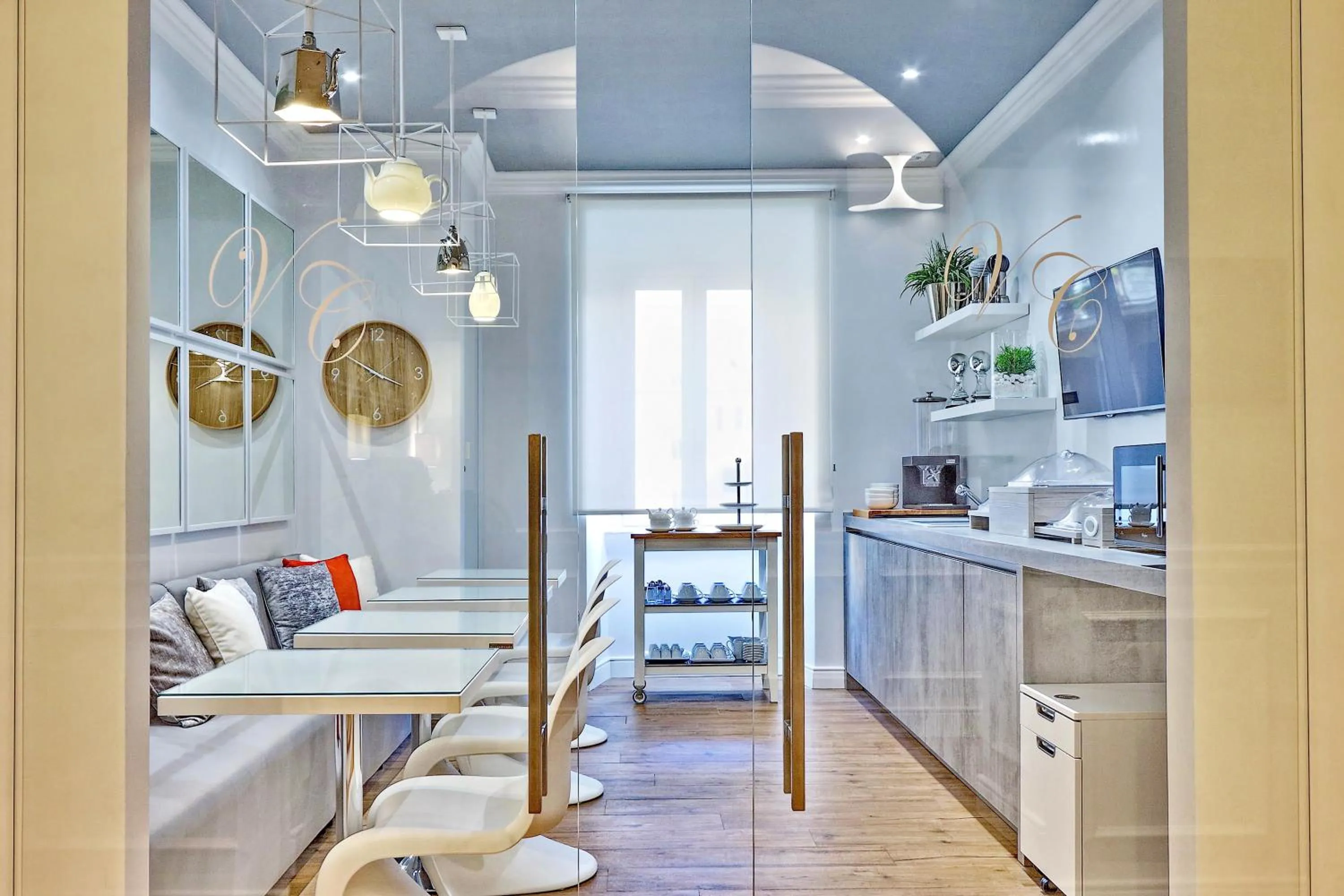 Communal lounge/ TV room in Vatican Chic B&B