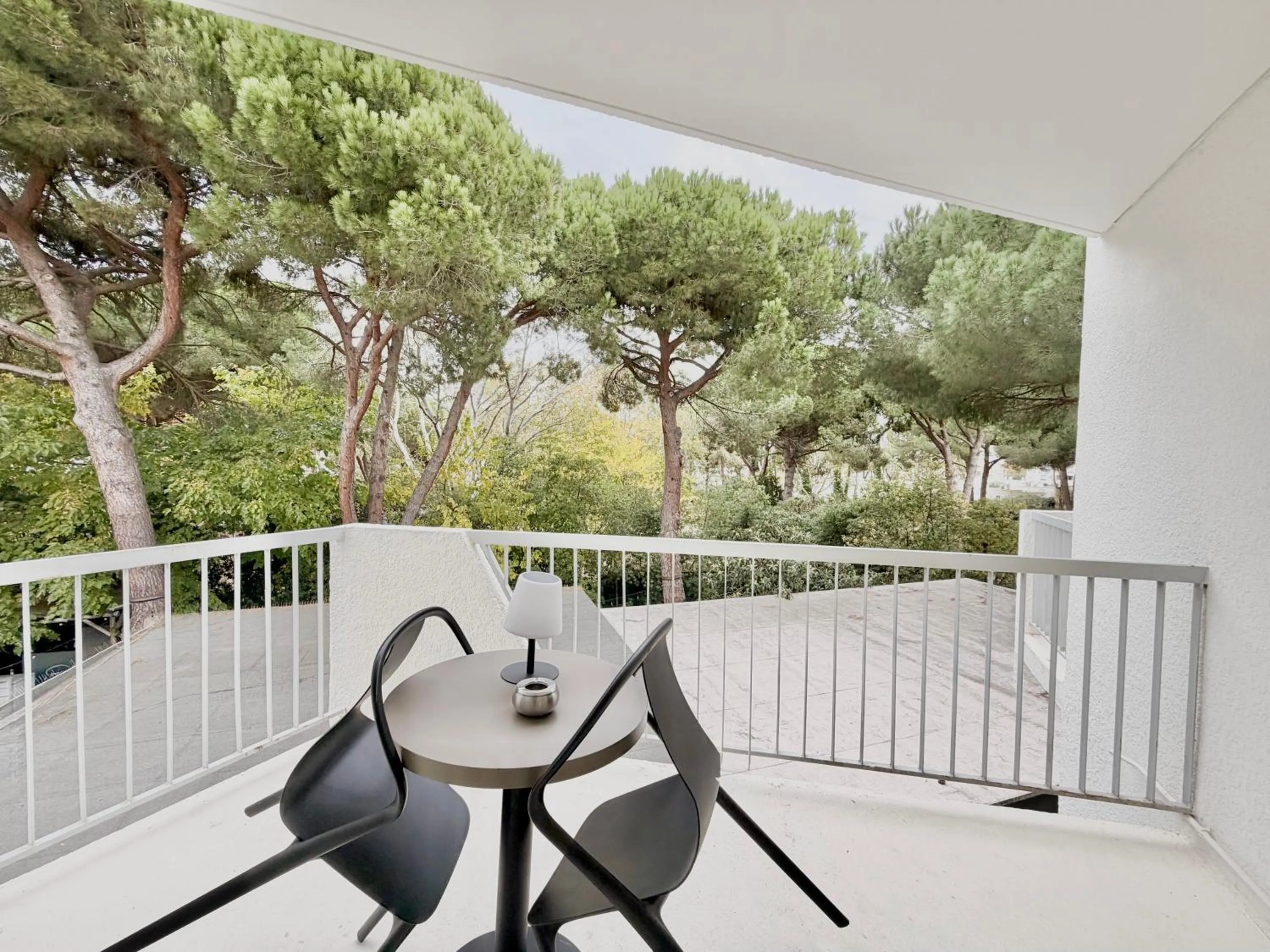Balcony/Terrace in Le Prose Hôtel