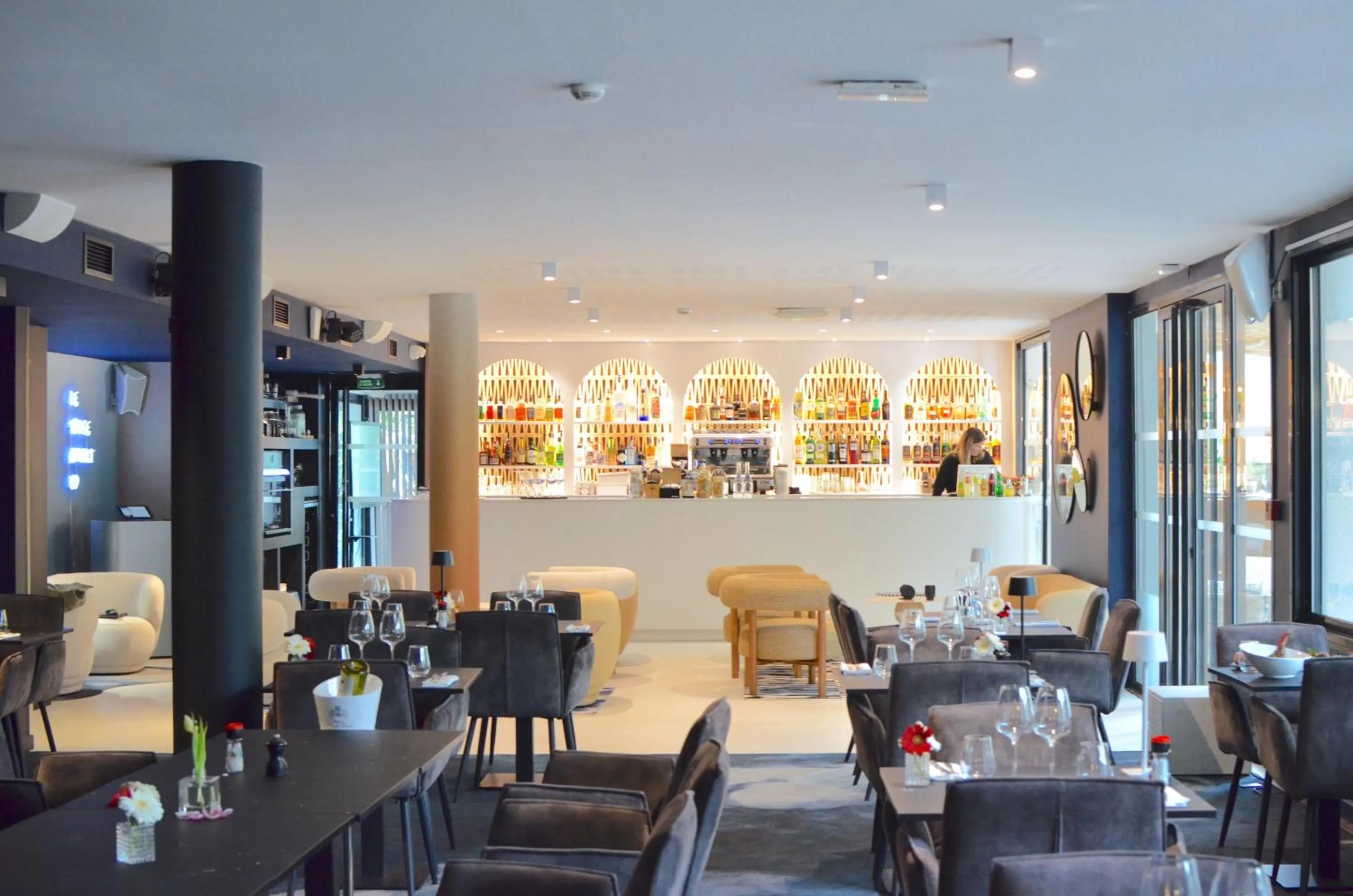 Restaurant/places to eat in Le Prose Hôtel