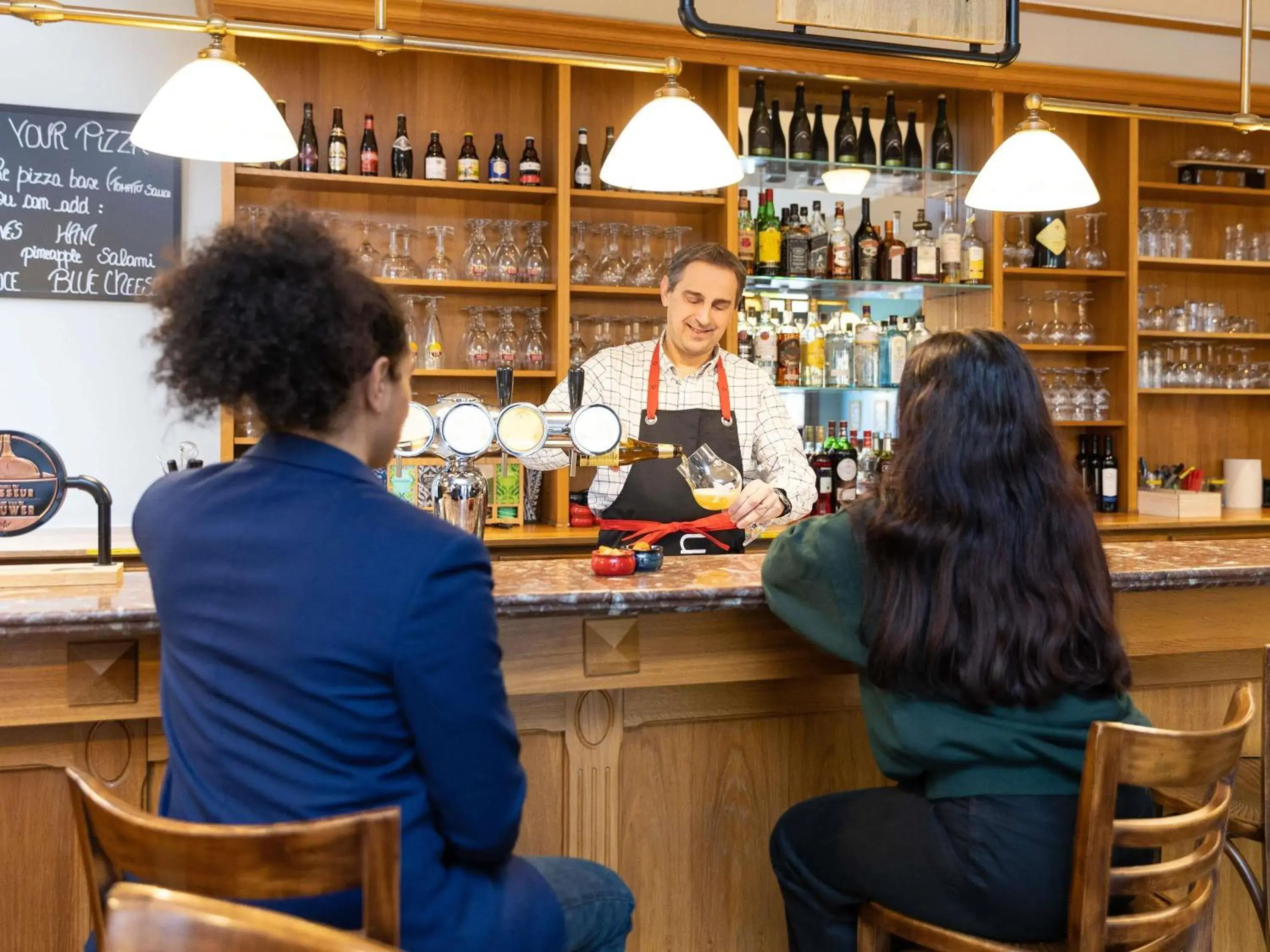 Lounge or bar in ibis Hotel Brussels off Grand'Place Lounge or bar in ibis Hotel Brussels off Grand'Place