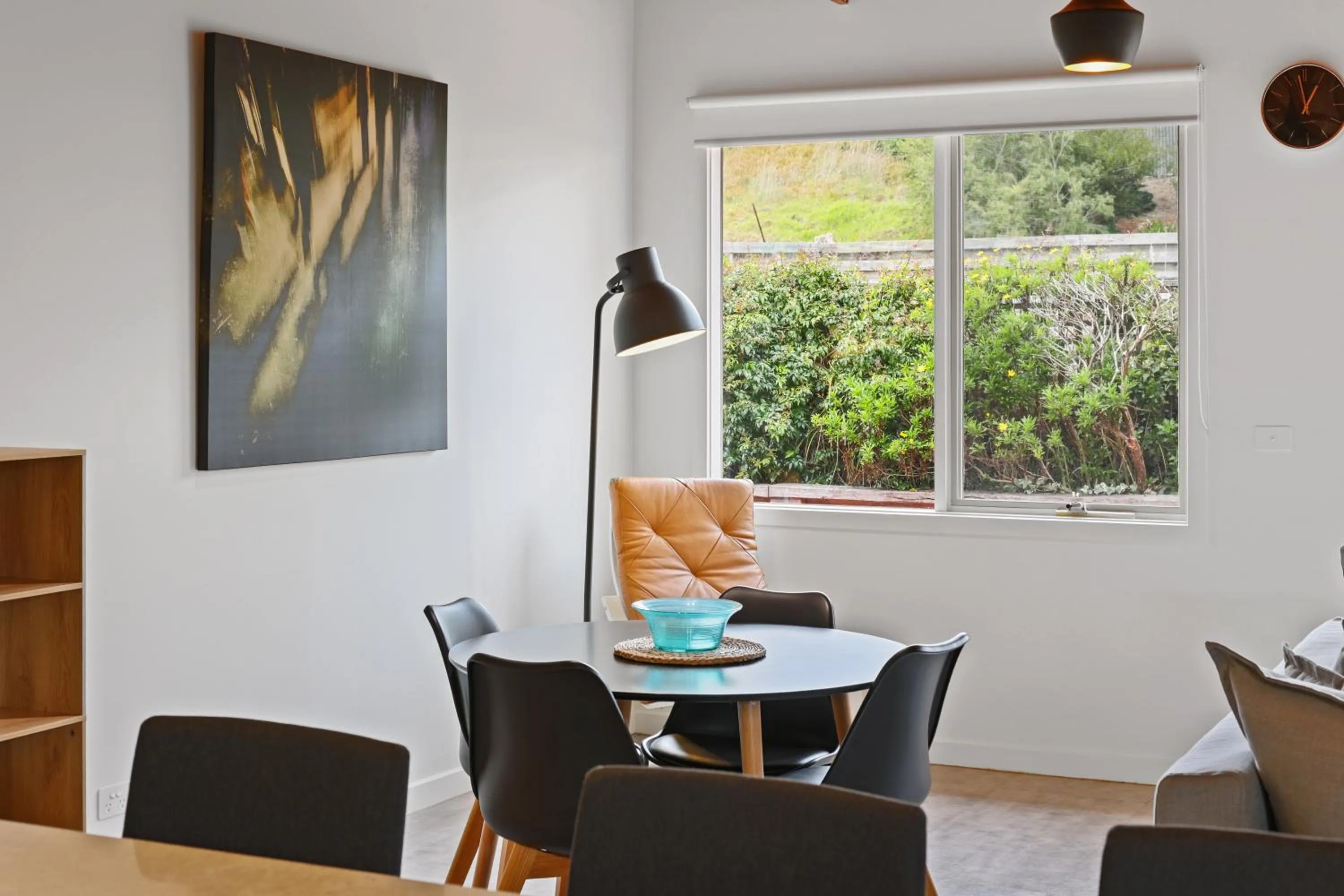 Waves Luxury Suites & Port Central Apartments