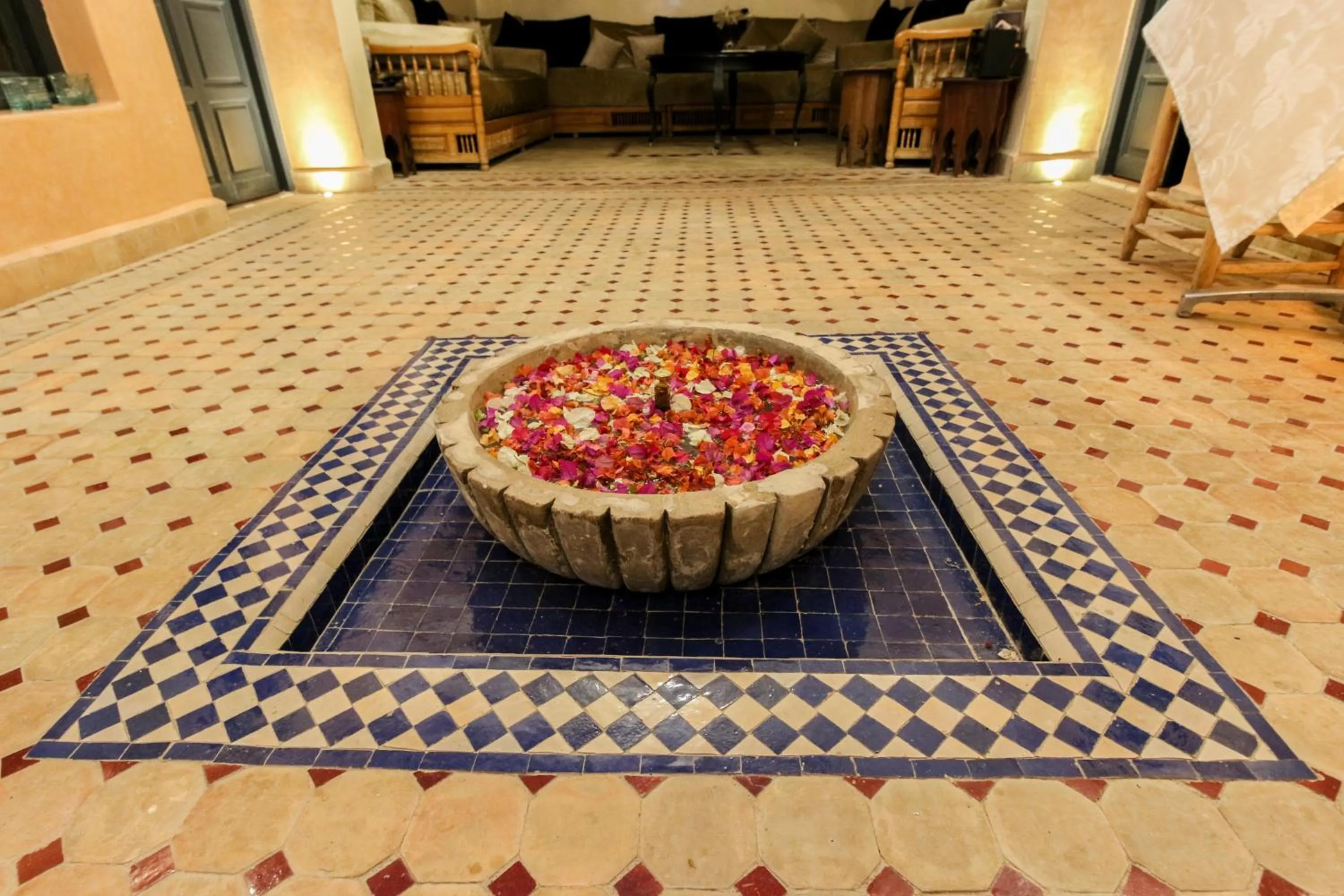 Patio in Riad Abjaou