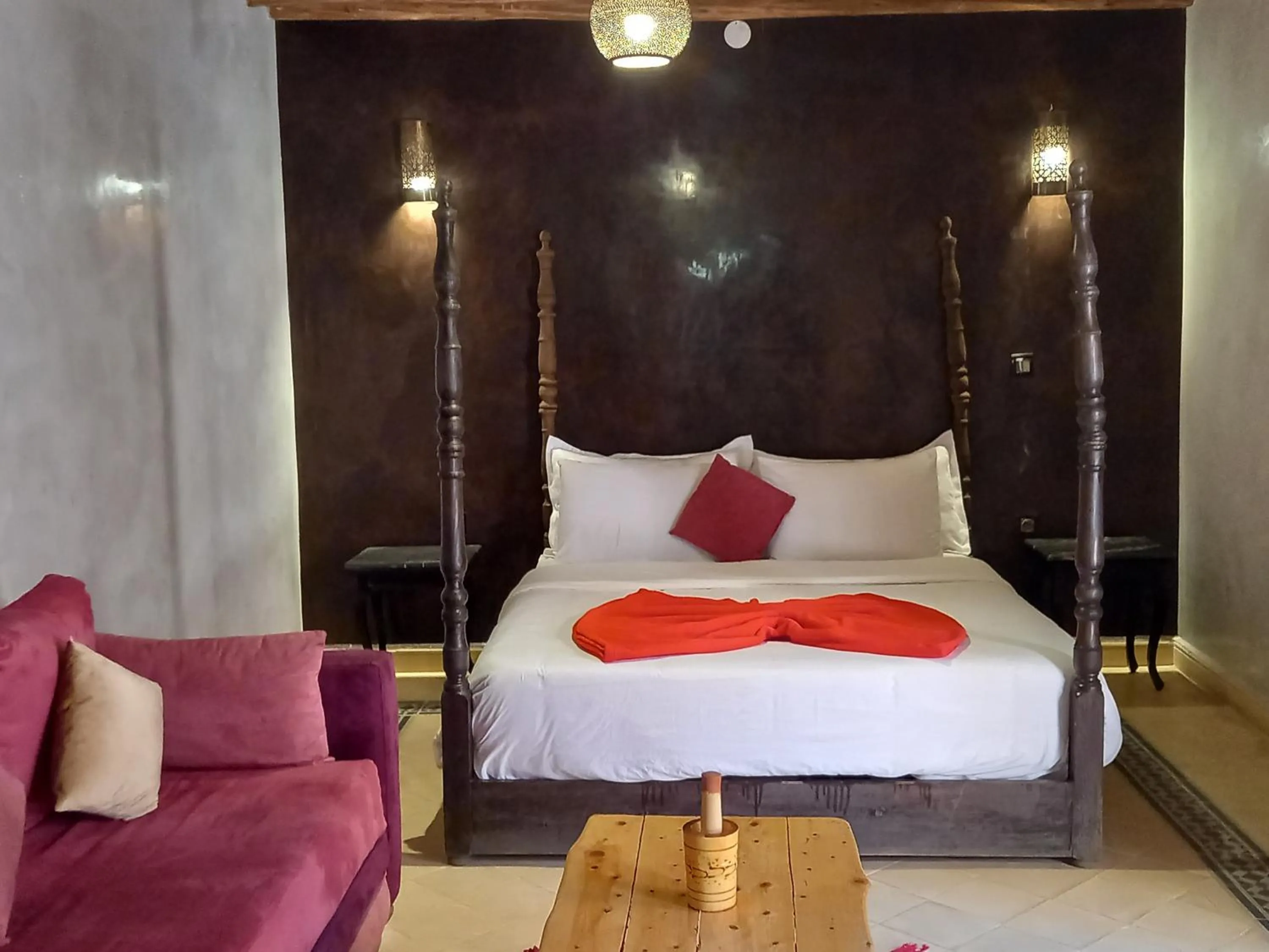 Bed in Riad Abjaou