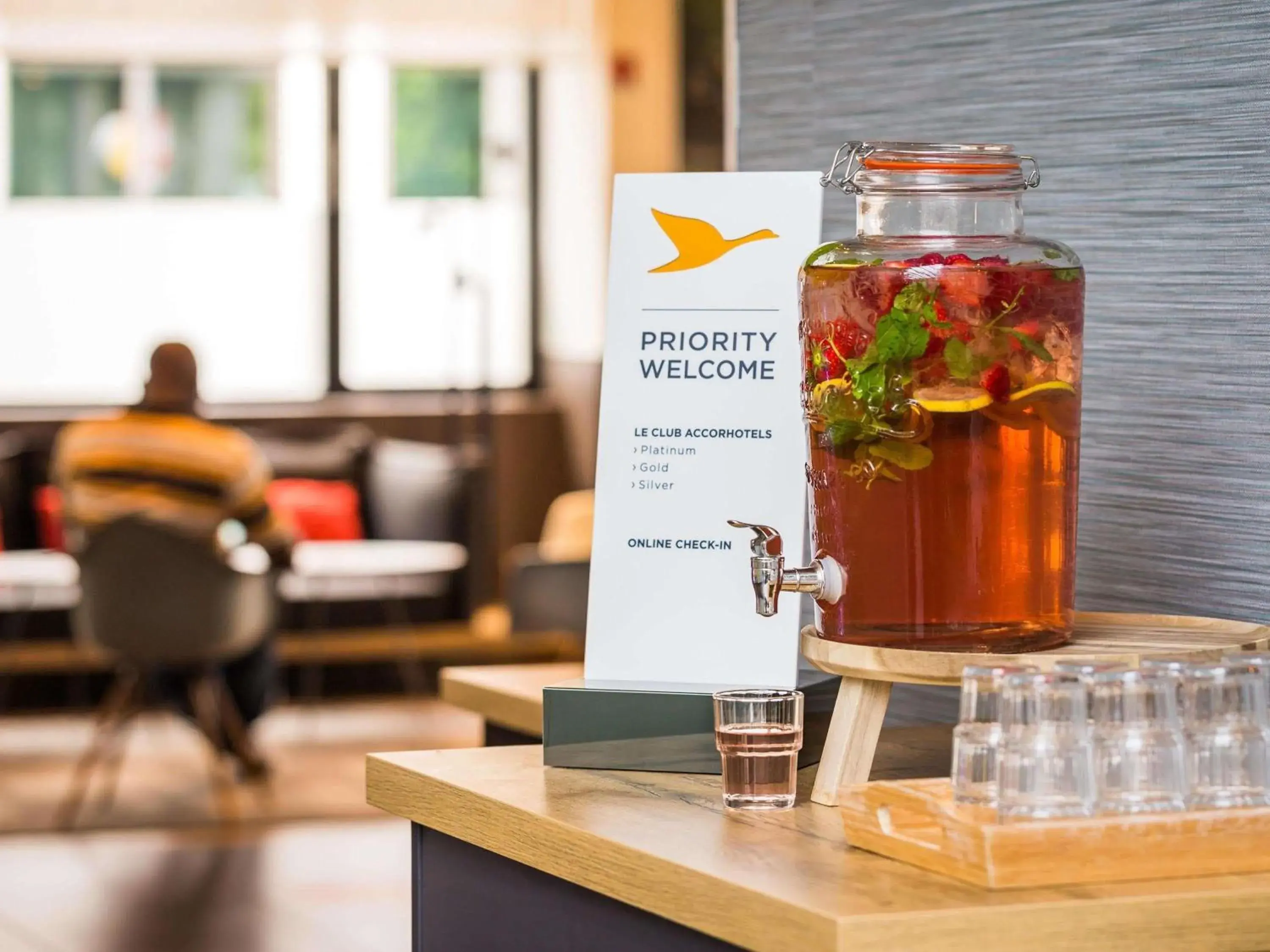 Property building in ibis Hotel Brussels Centre Gare du Midi Property building in ibis Hotel Brussels Centre Gare du Midi