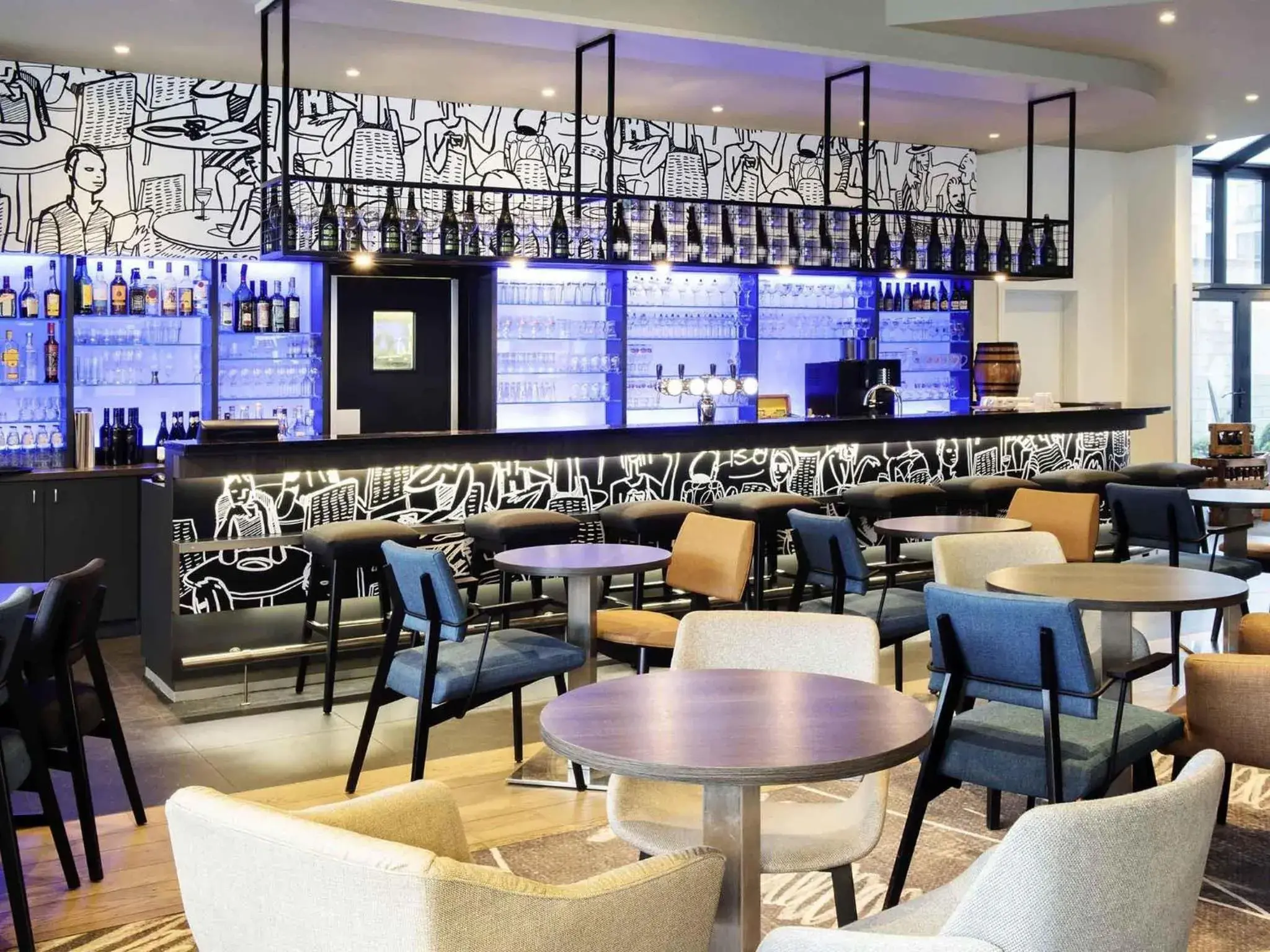 Lounge or bar in ibis Hotel Brussels Centre Gare du Midi Lounge or bar in ibis Hotel Brussels Centre Gare du Midi