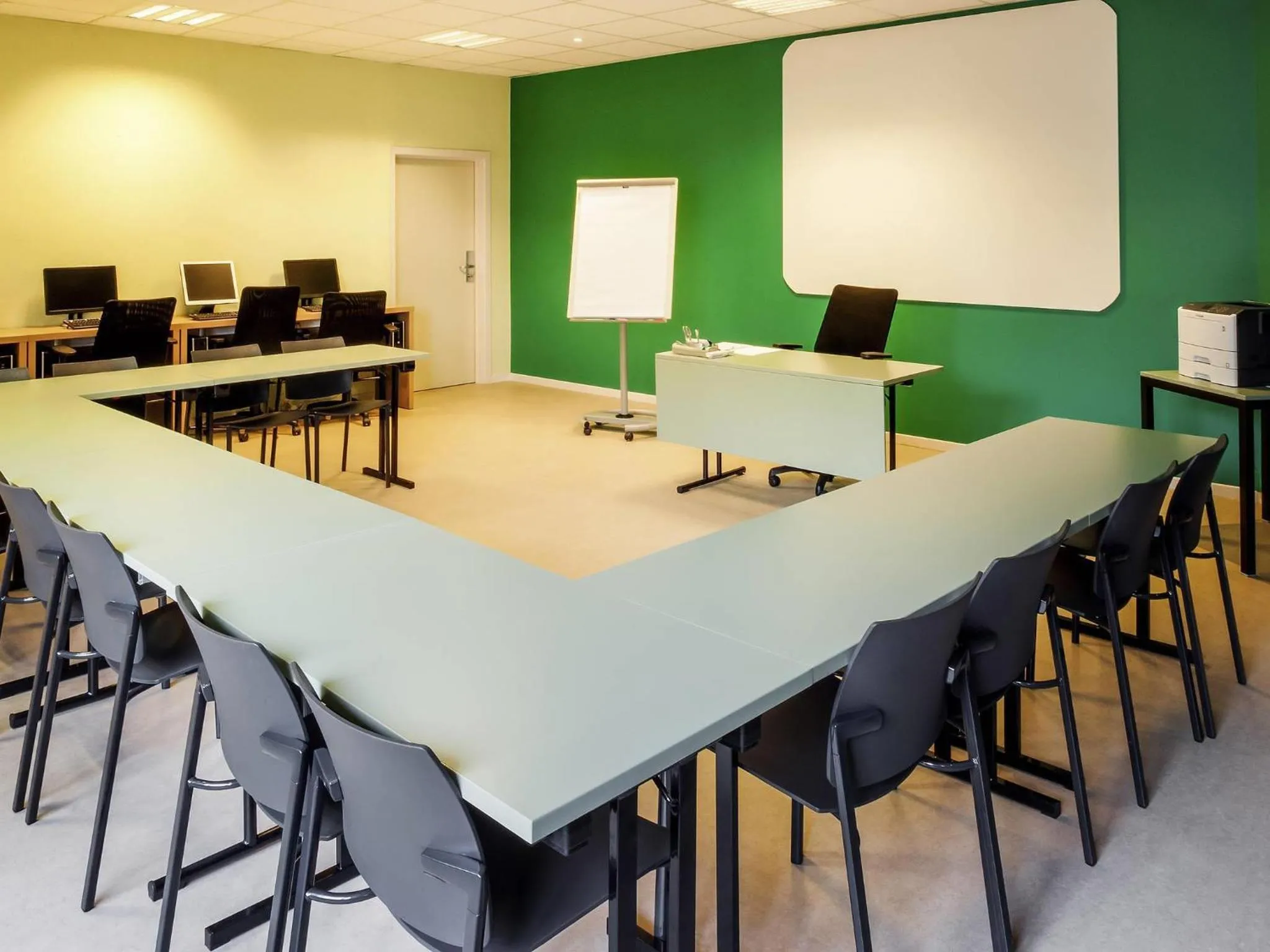 Meeting/conference room in ibis Hotel Brussels Centre Gare du Midi