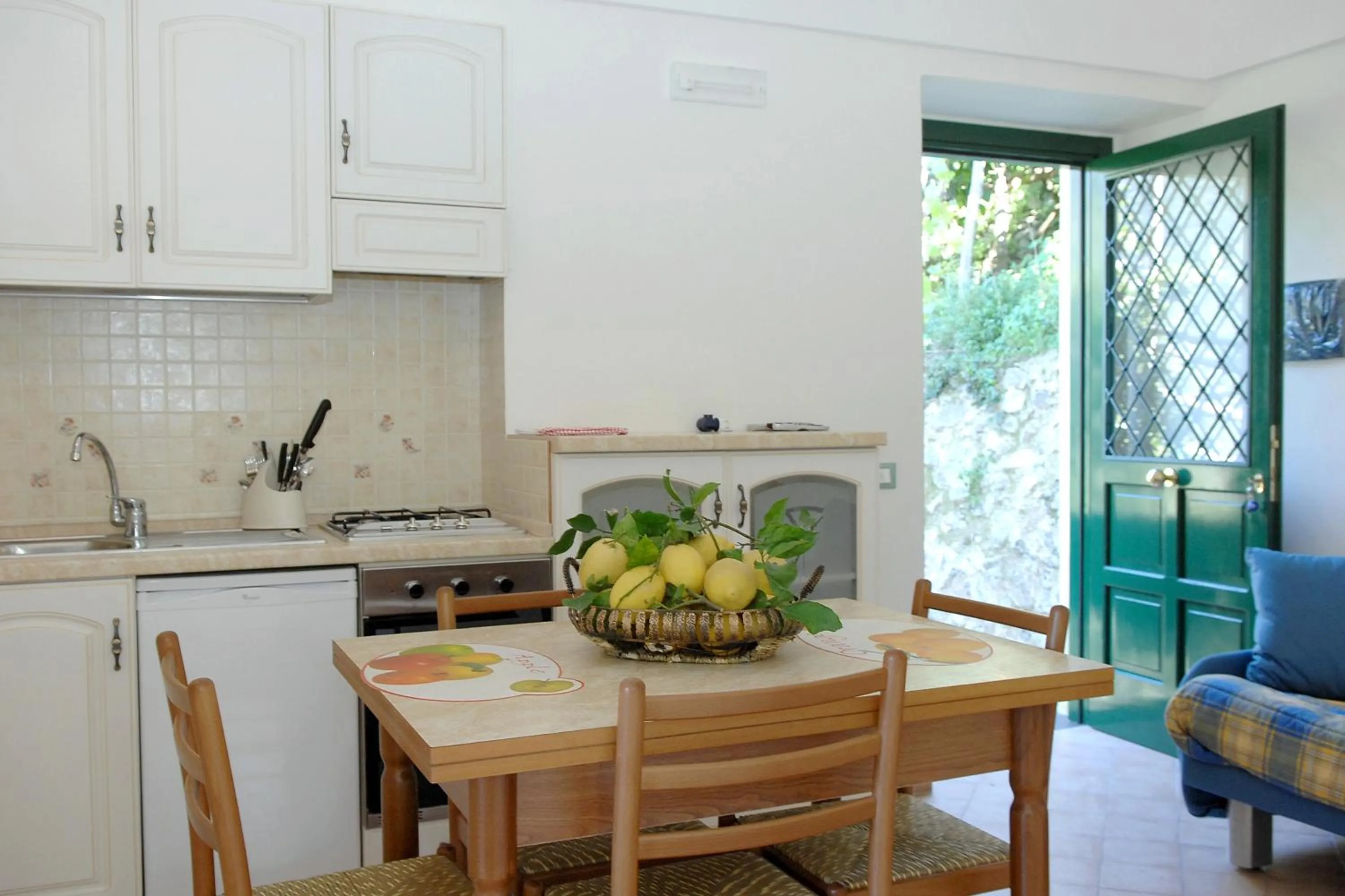 Kitchen or kitchenette in Casa Ortensia