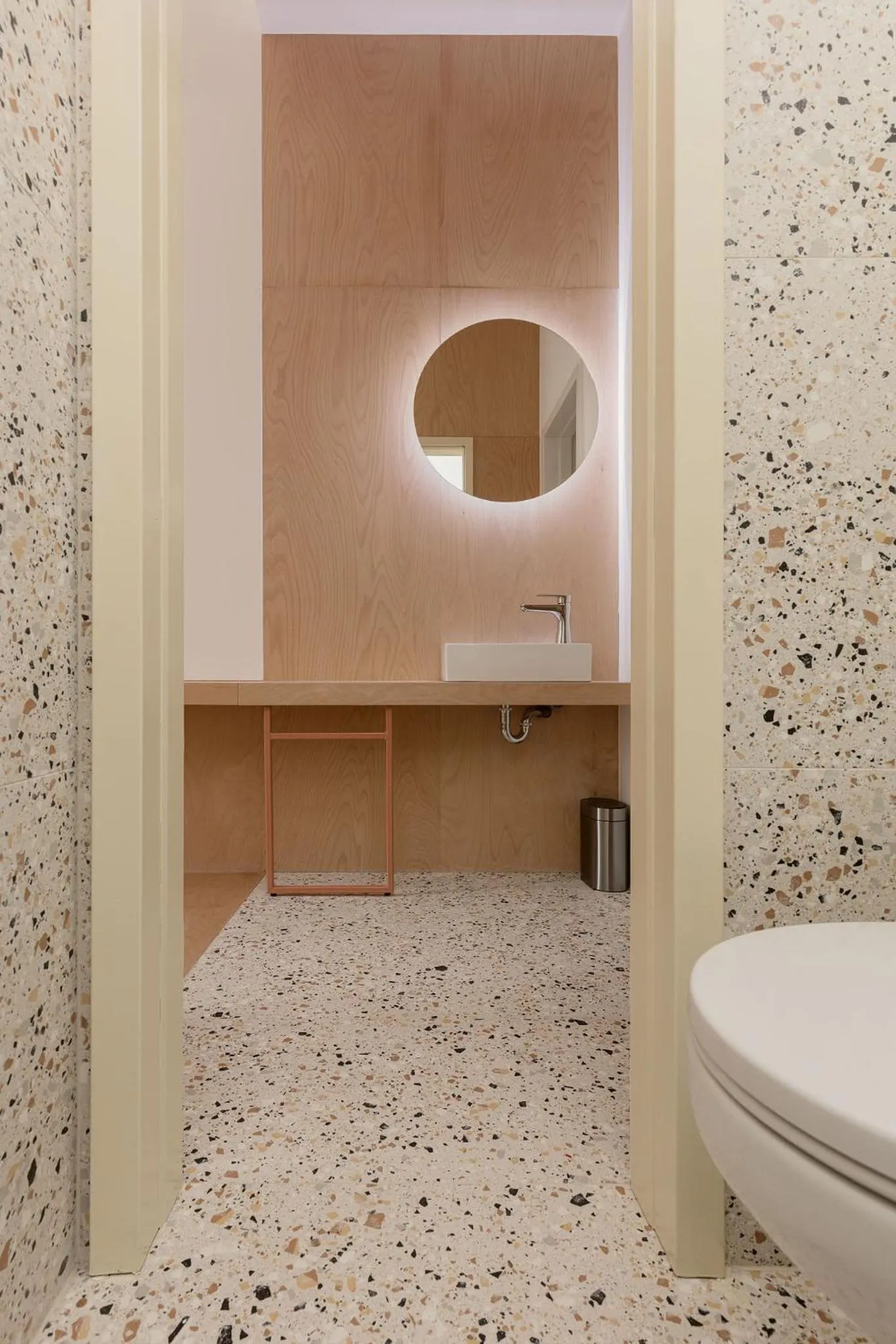 Bathroom in Flow Spaces